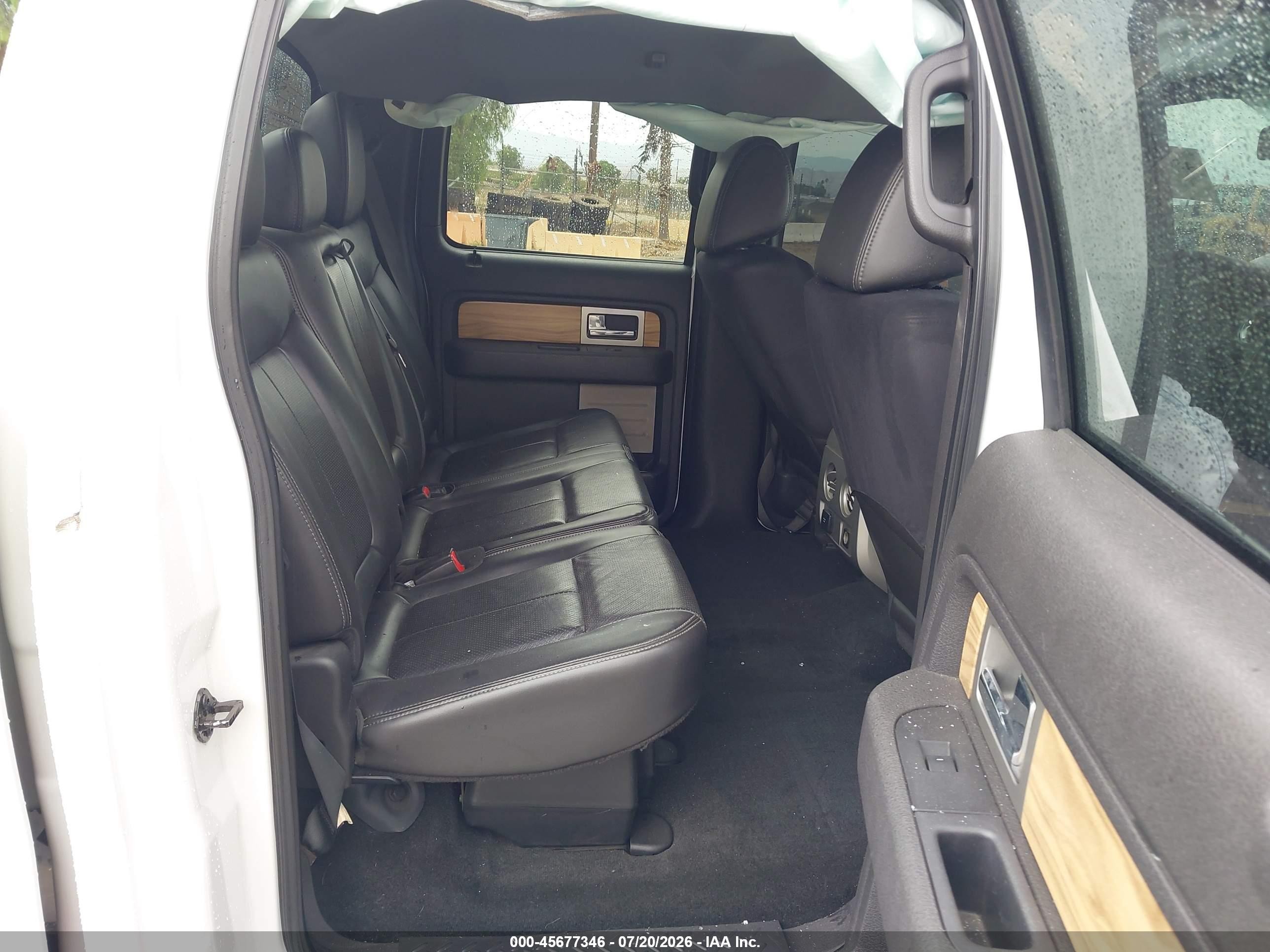 2011 Ford F-150 Lariat White vin: 1FTFW1CT8BFC51479