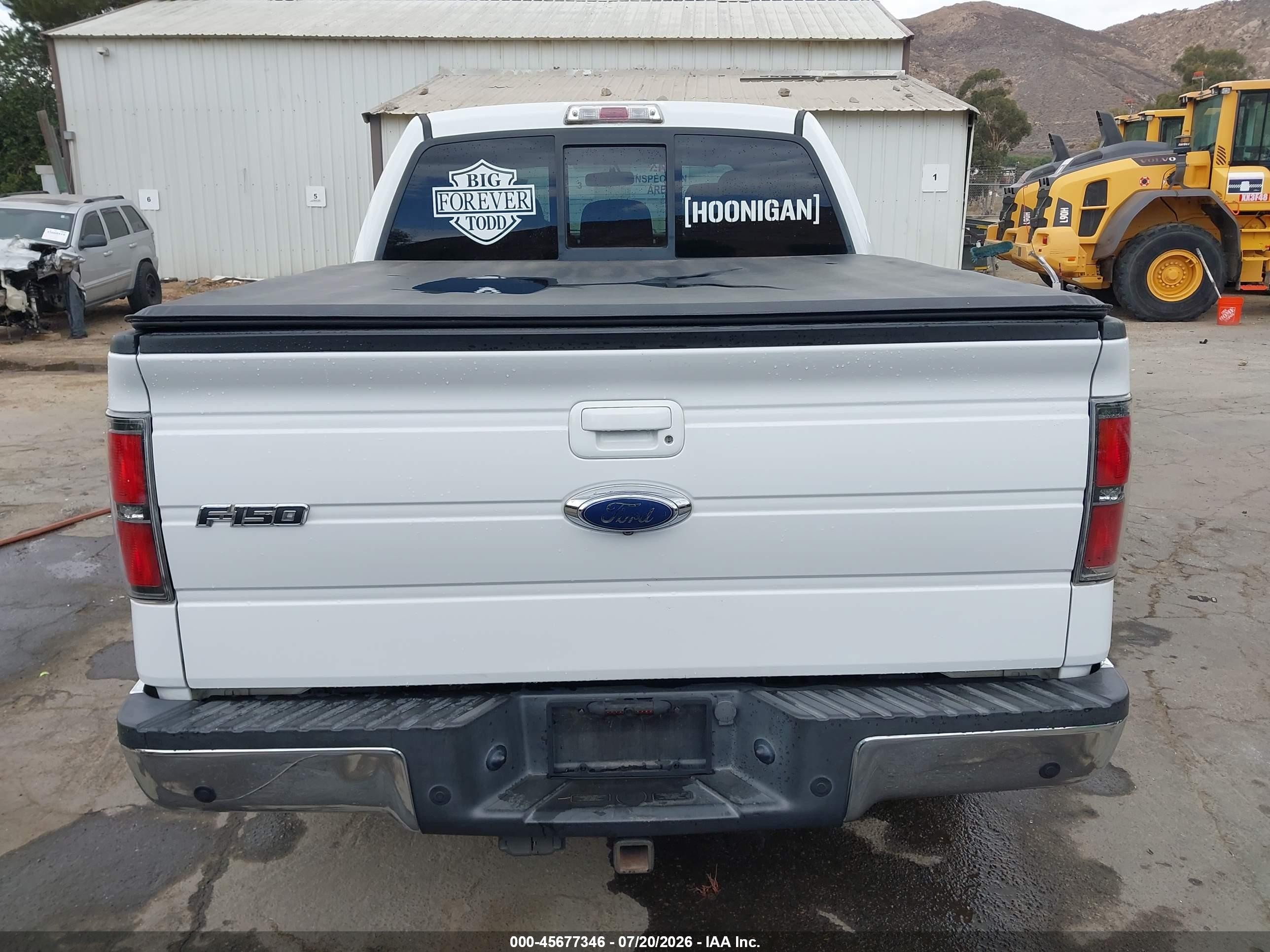 2011 Ford F-150 Lariat White vin: 1FTFW1CT8BFC51479