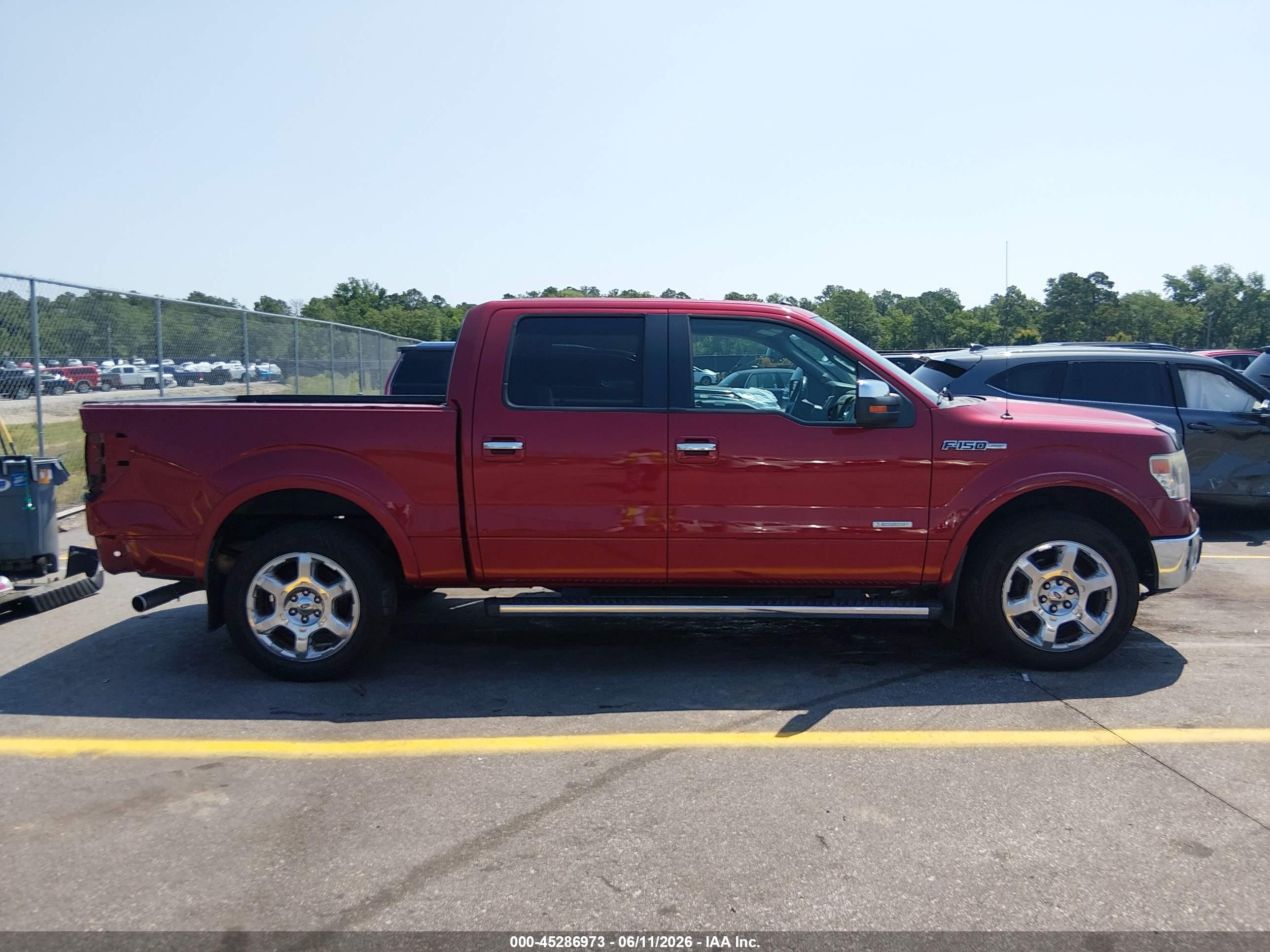 2013 Ford F-150 Lariat Burgundy vin: 1FTFW1CT8DFC68835