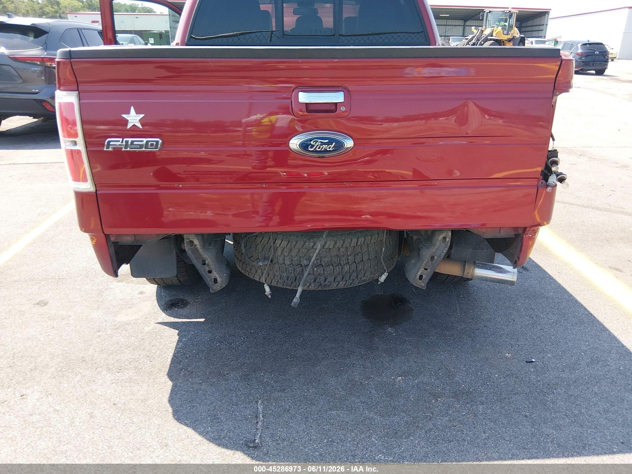 2013 Ford F-150 Lariat Burgundy vin: 1FTFW1CT8DFC68835