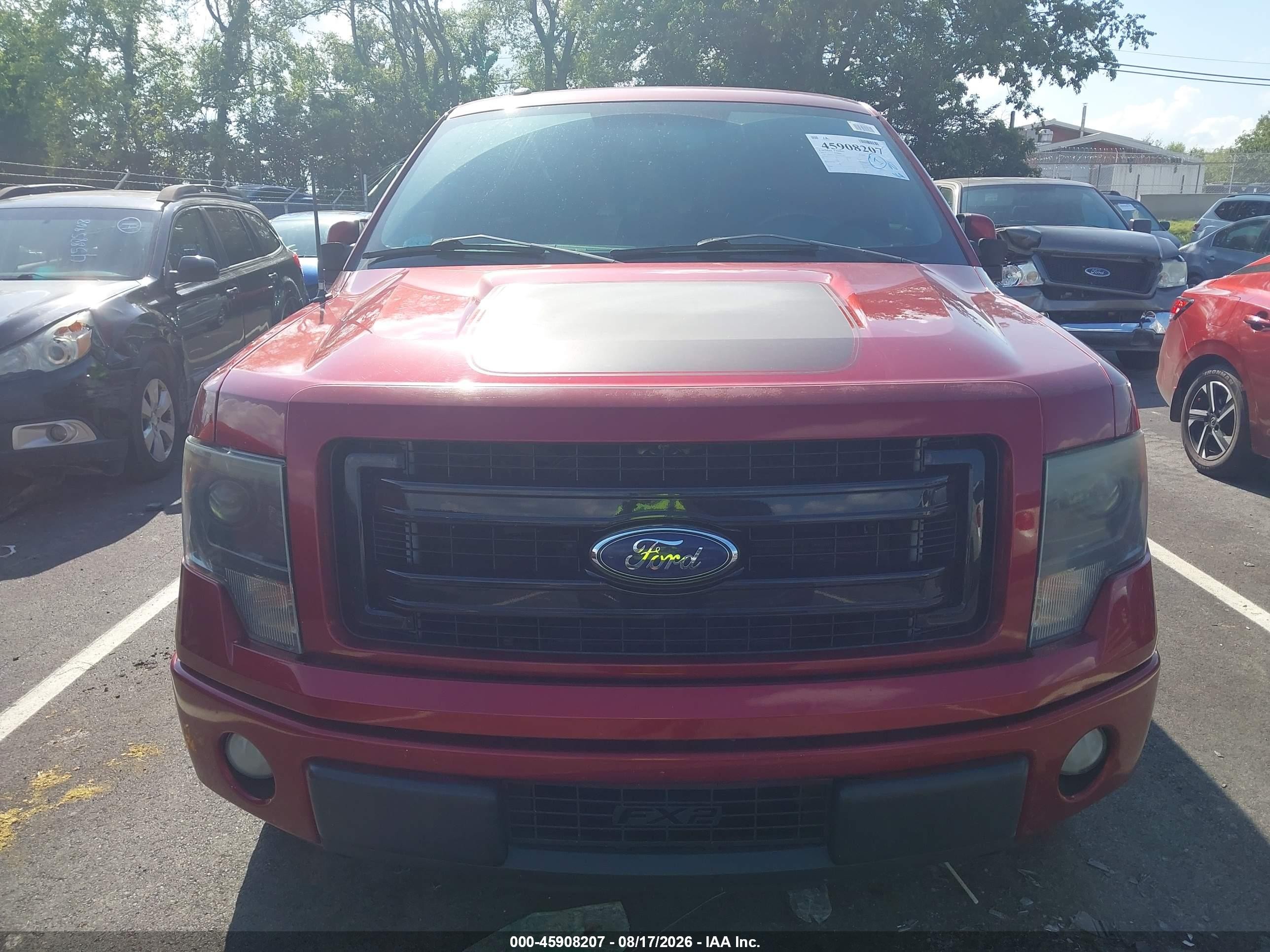 2013 Ford F-150 Fx2 Red vin: 1FTFW1CT8DFD24787