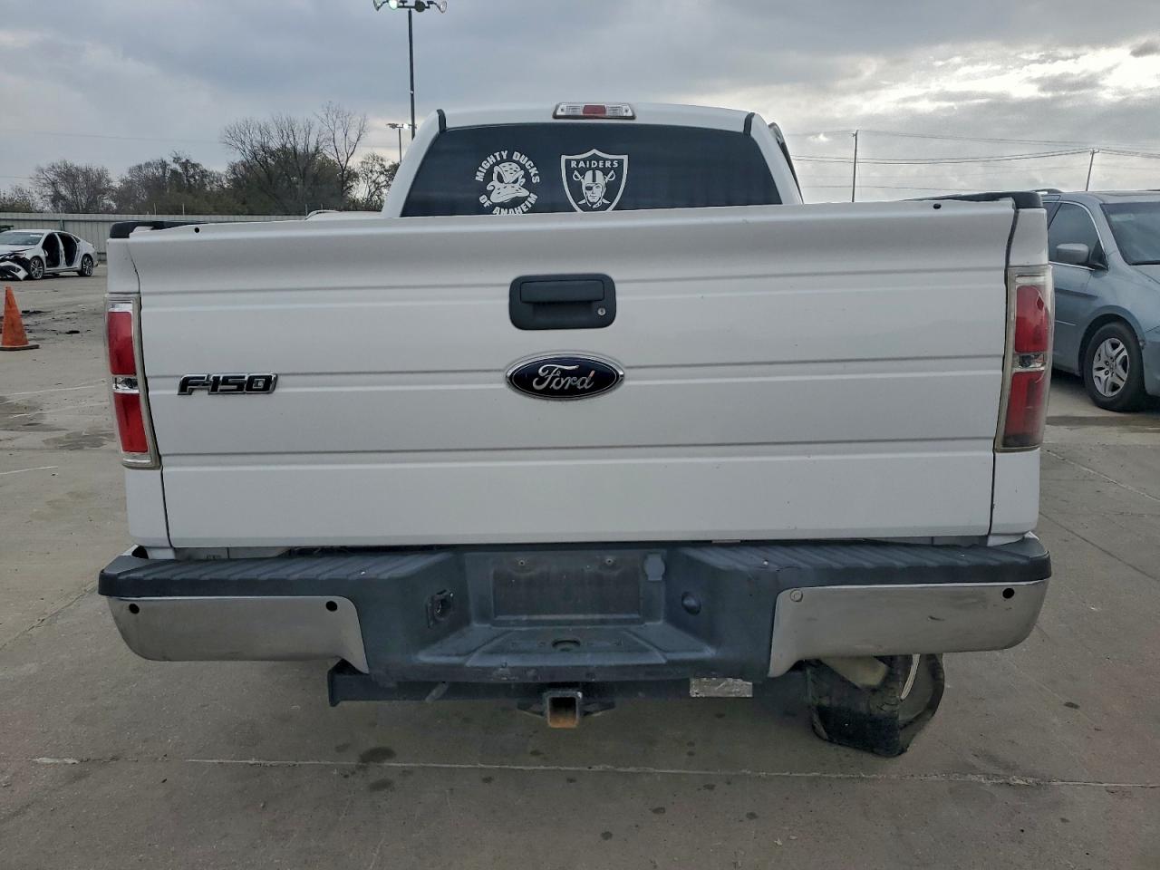2013 Ford F150 Supercrew White vin: 1FTFW1CT8DFE08401