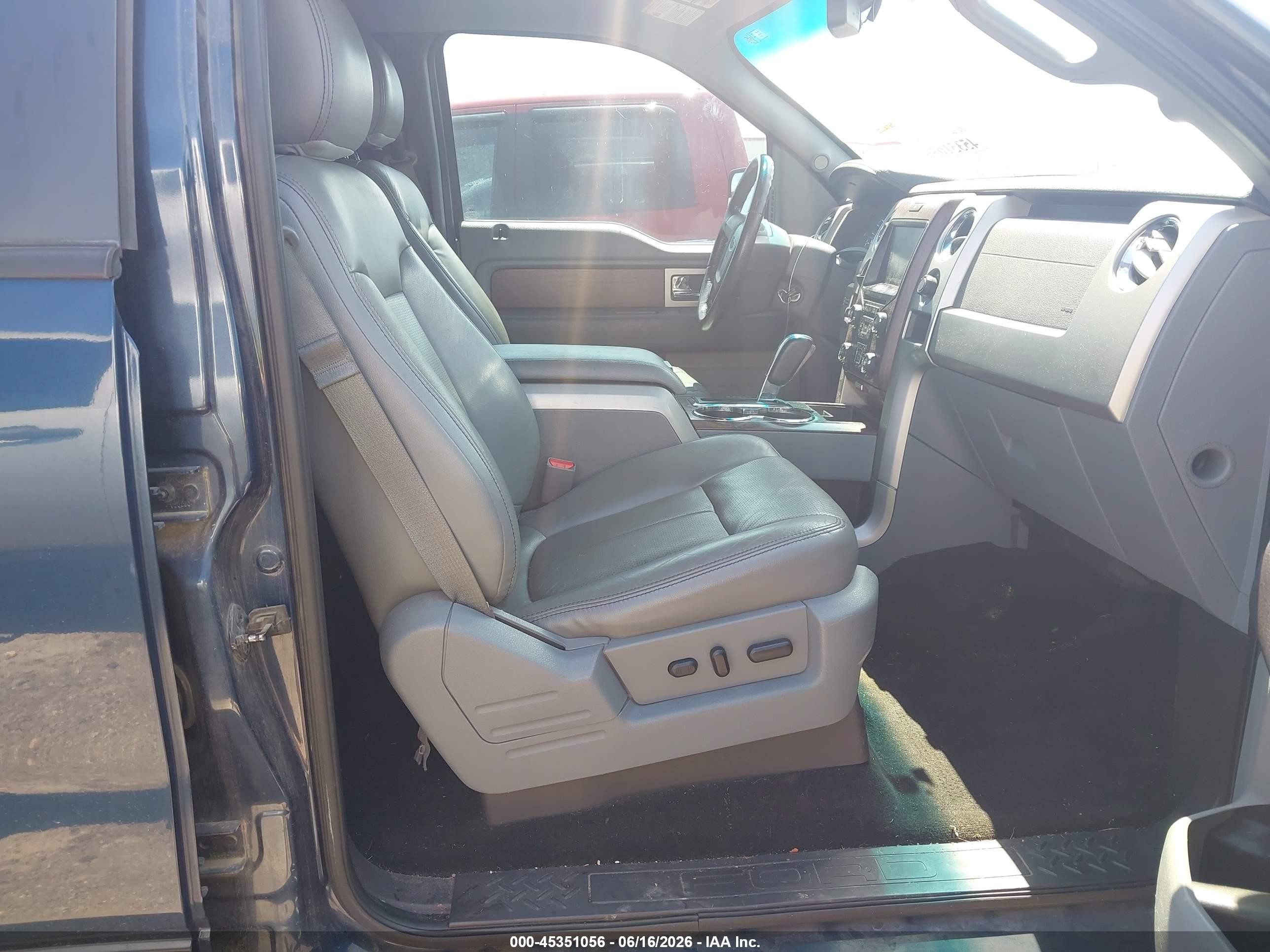 2013 Ford F-150 Lariat Синий vin: 1FTFW1CT8DKD58896