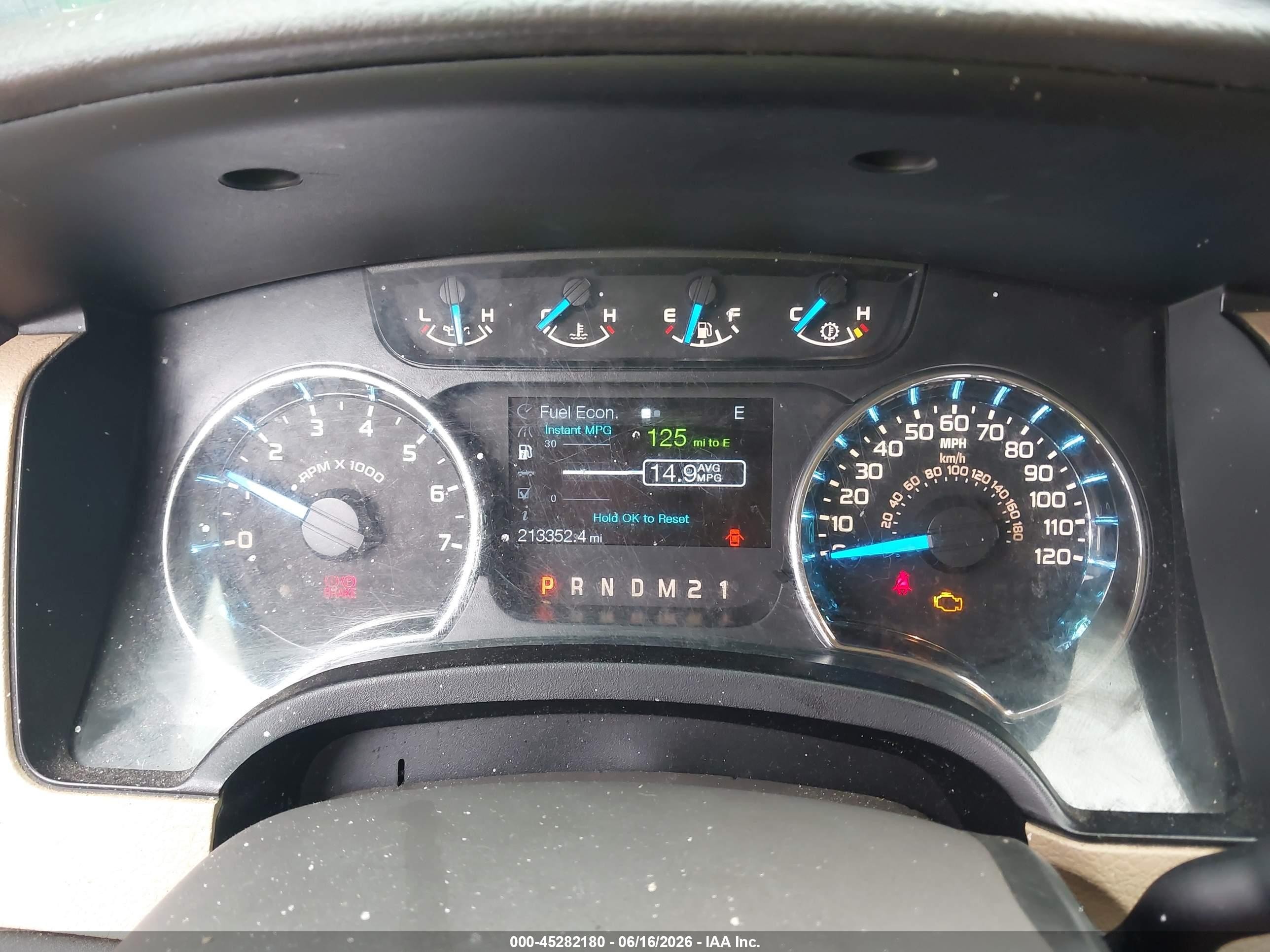 2014 Ford F-150 Xlt White vin: 1FTFW1CT8EFA36124