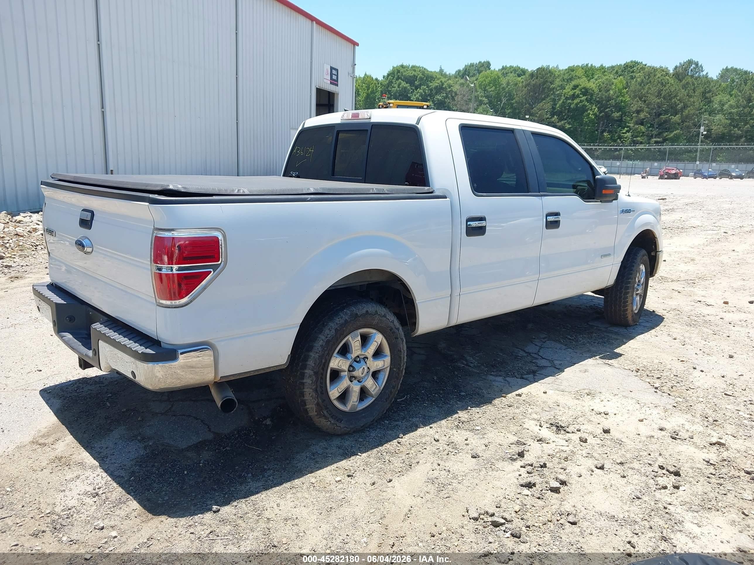 2014 Ford F-150 Xlt White vin: 1FTFW1CT8EFA36124