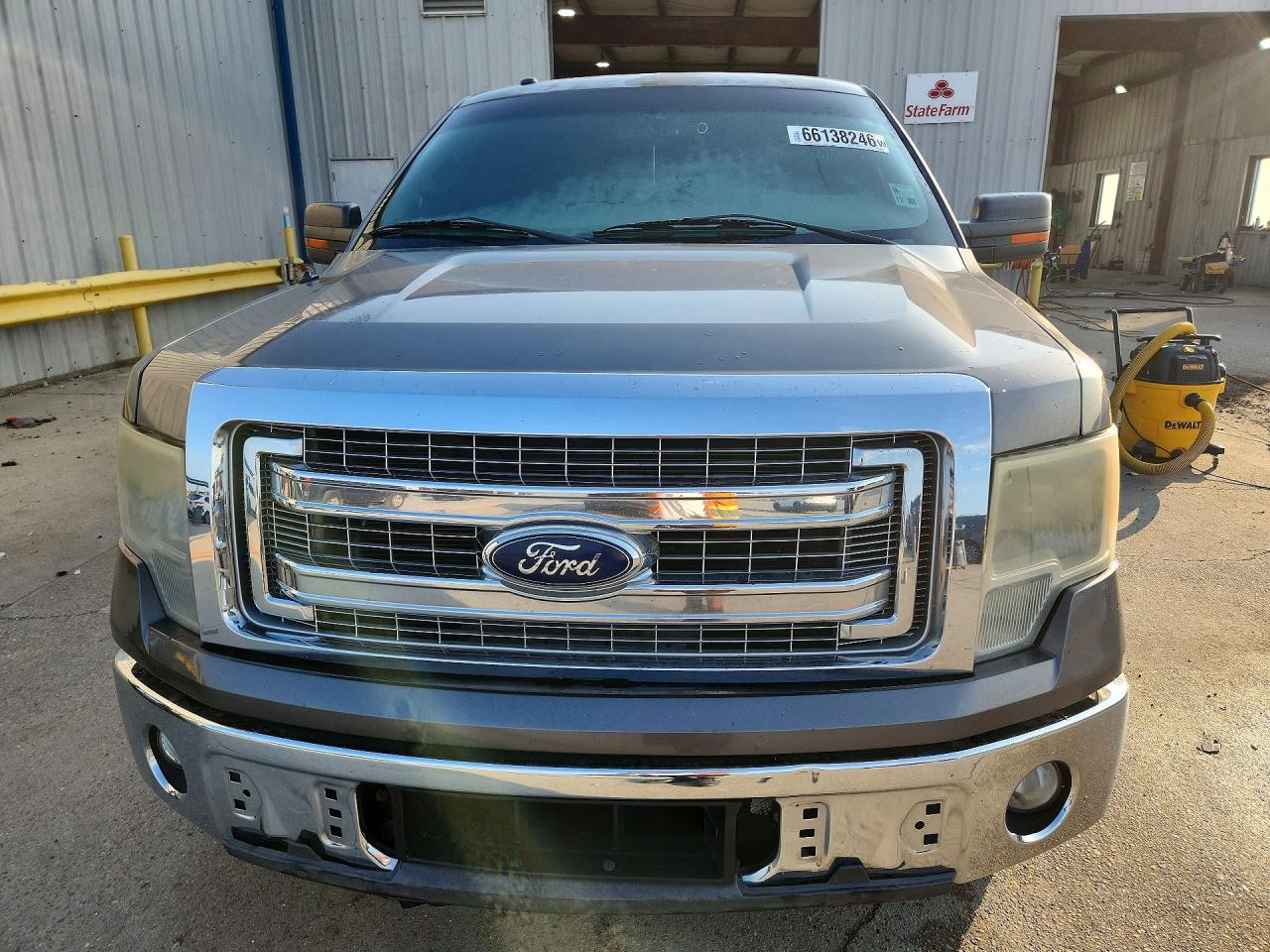 2014 Ford F150 Supercrew Серый vin: 1FTFW1CT8EKF01833