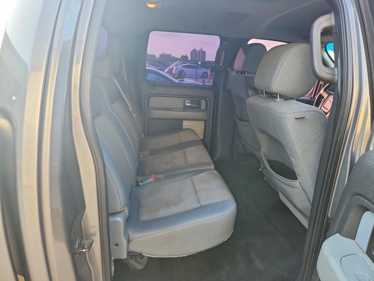 2014 Ford F150 Supercrew Серый vin: 1FTFW1CT8EKF01833