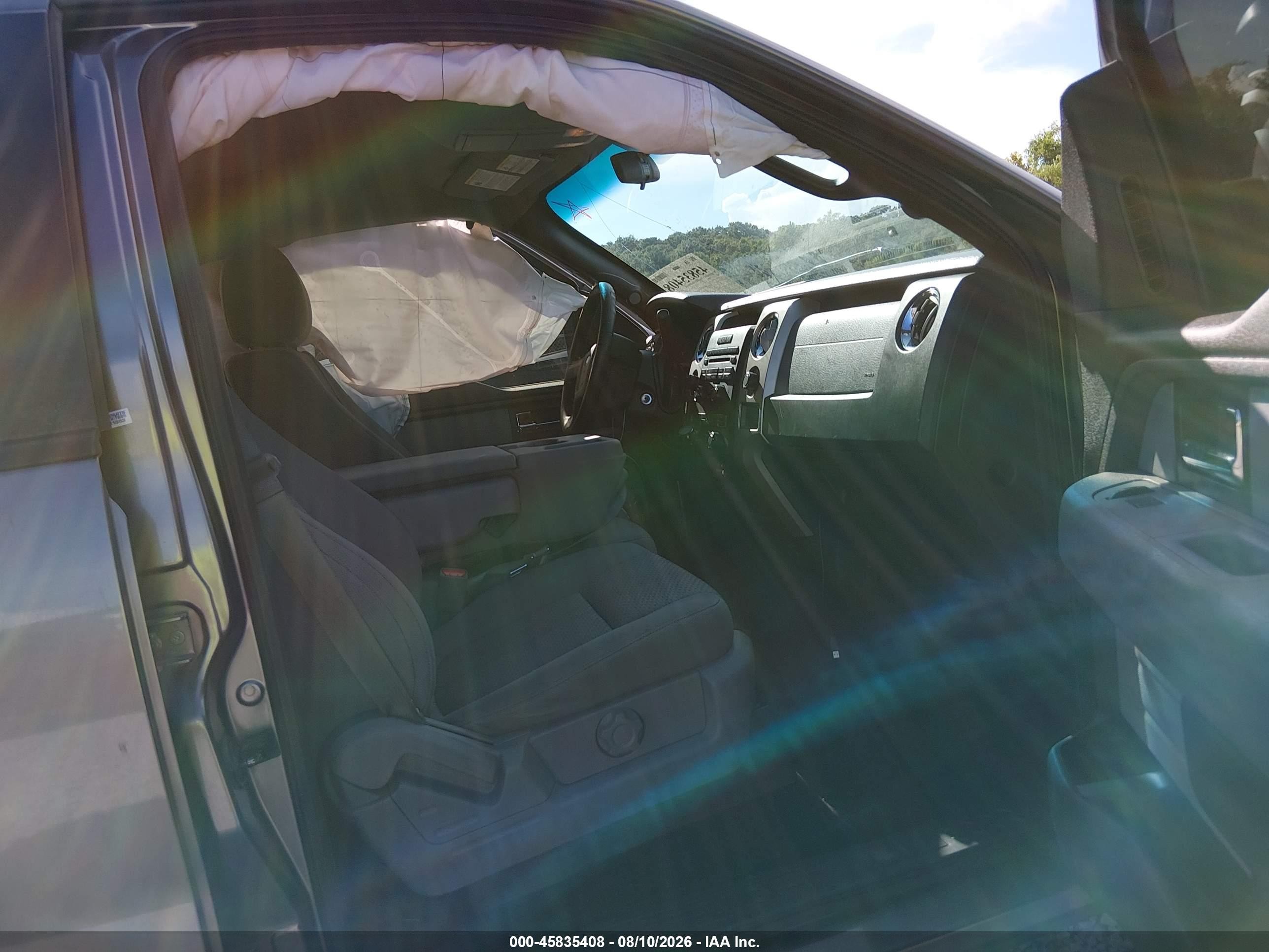 2014 Ford F-150 Xlt Серый vin: 1FTFW1CT8EKG29652