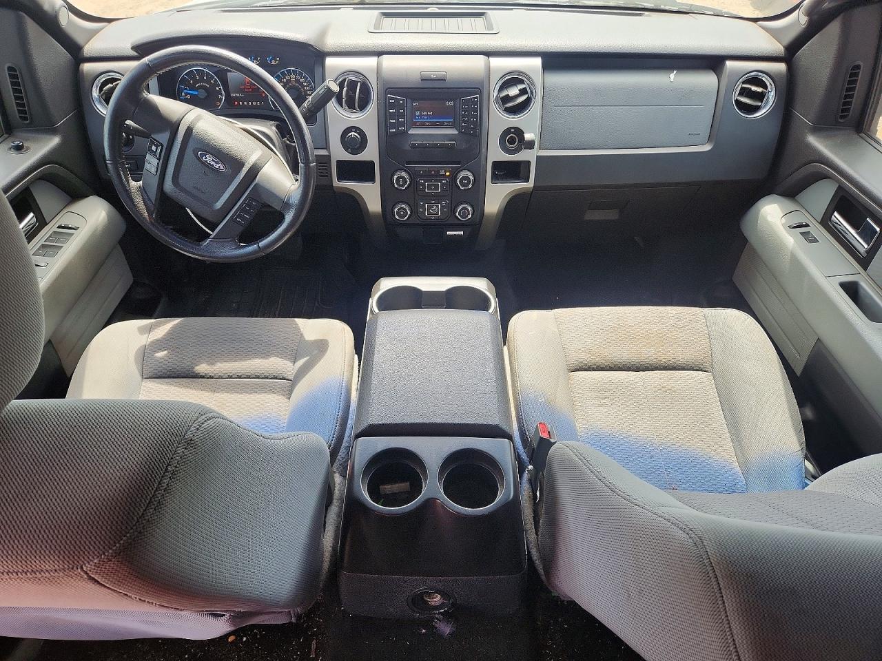 2014 Ford F150 White vin: 1FTFW1CT8EKG54745