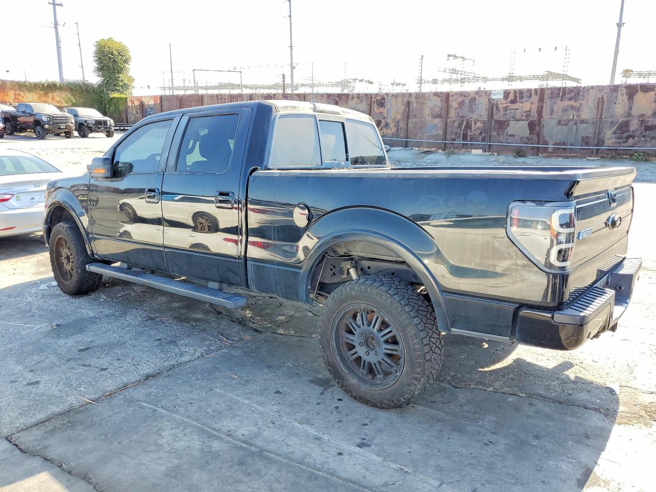 2011 Ford F150 Supercrew Black vin: 1FTFW1CT9BKE09822