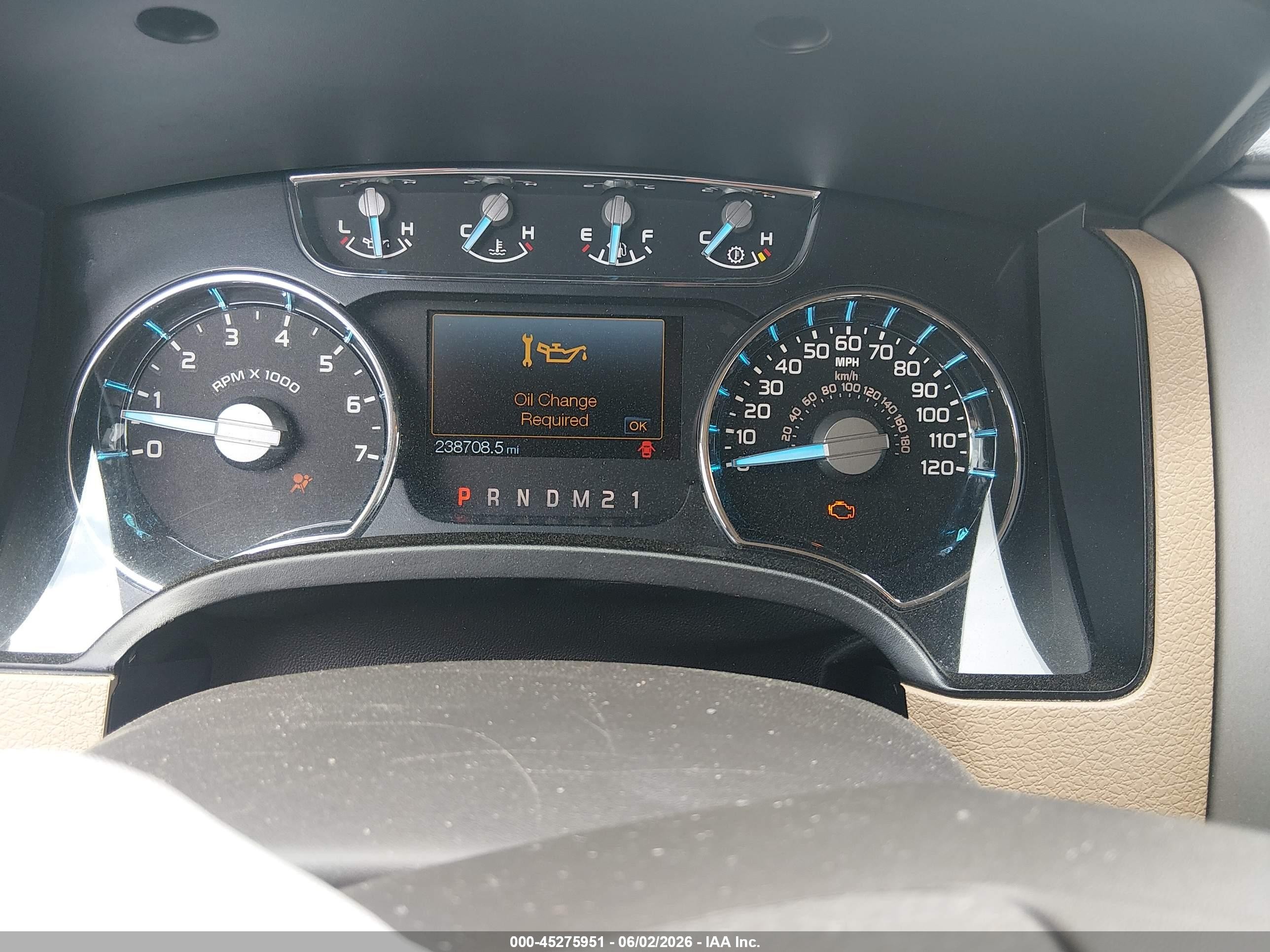 2012 Ford F-150 Lariat White vin: 1FTFW1CT9CFB61453