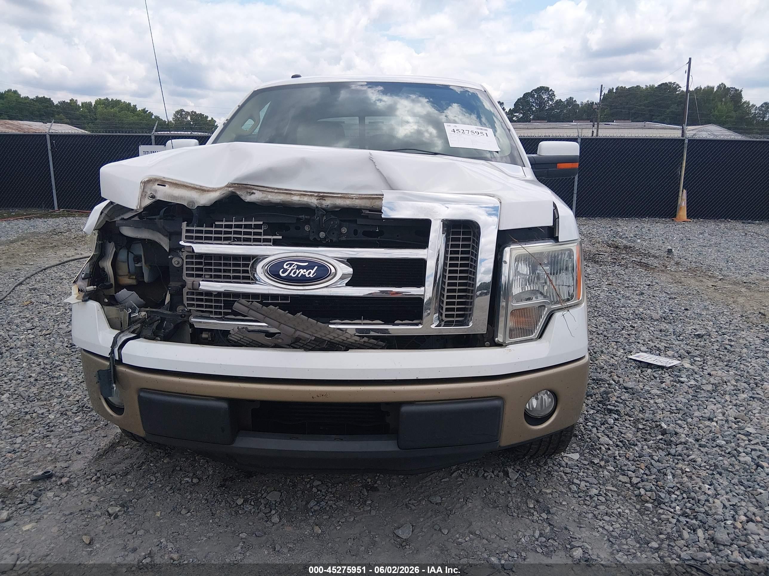 2012 Ford F-150 Lariat White vin: 1FTFW1CT9CFB61453