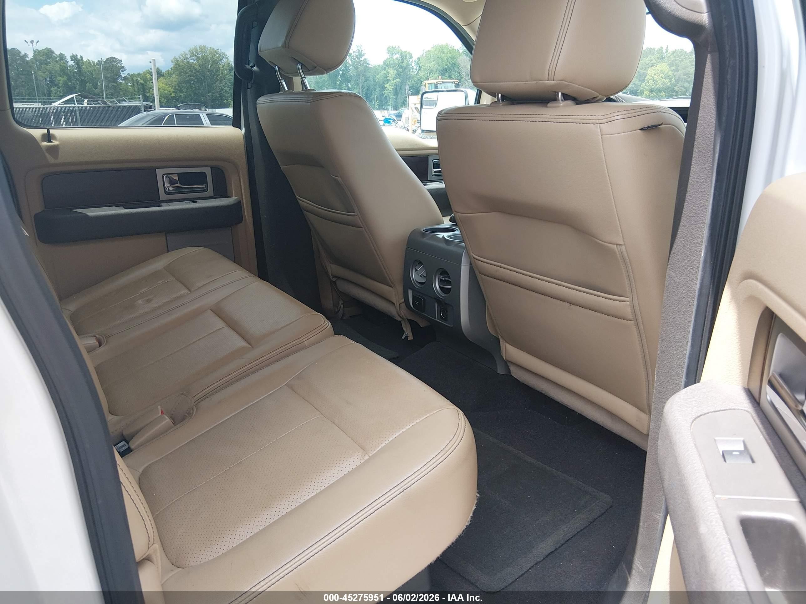 2012 Ford F-150 Lariat White vin: 1FTFW1CT9CFB61453