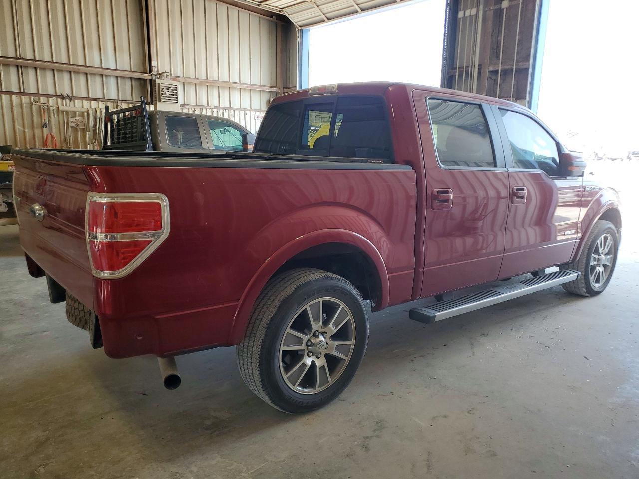 2014 Ford F150 Supercrew Red vin: 1FTFW1CT9EKD14357