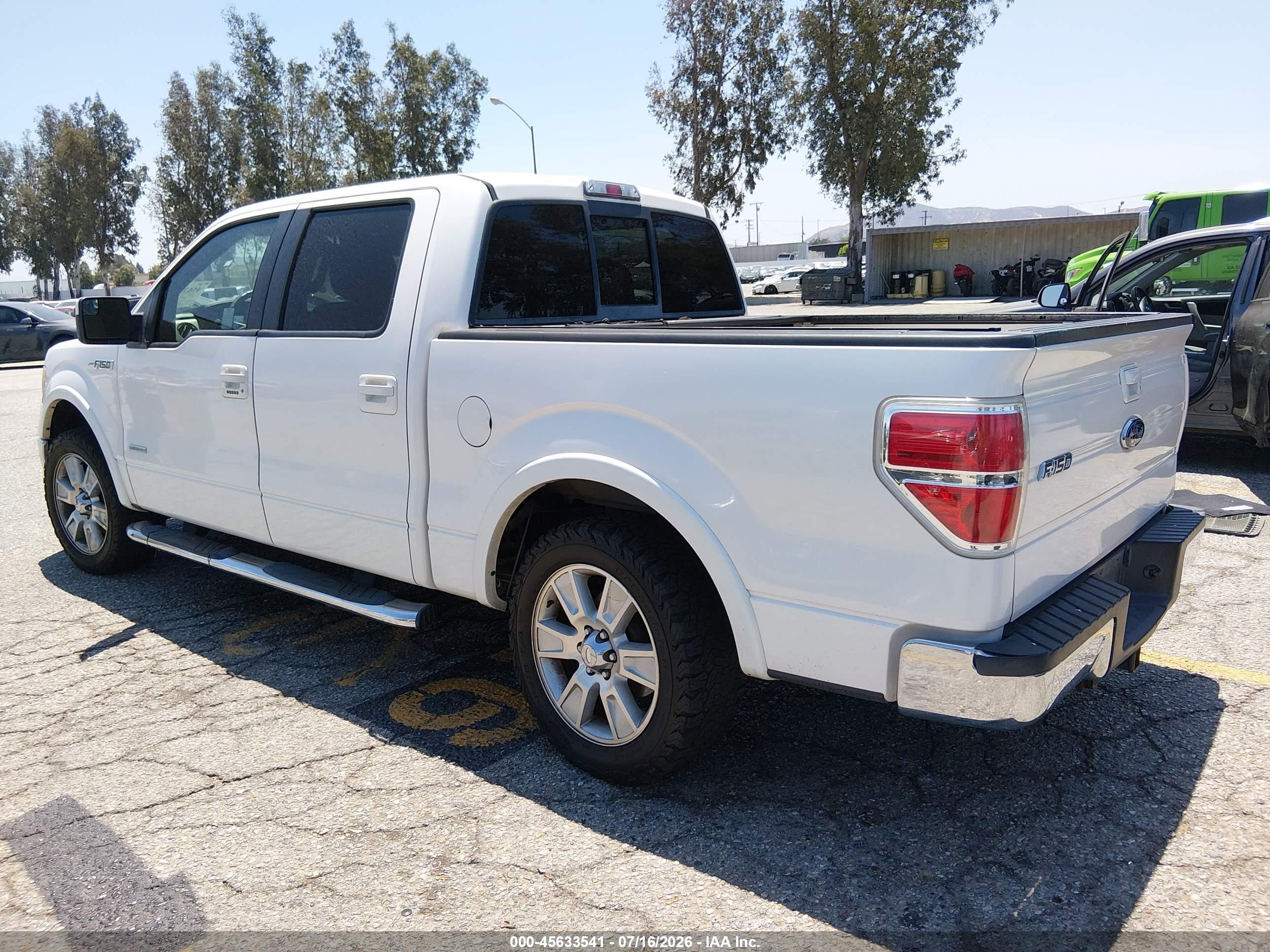 2011 Ford F-150 Lariat White vin: 1FTFW1CTXBFC20699