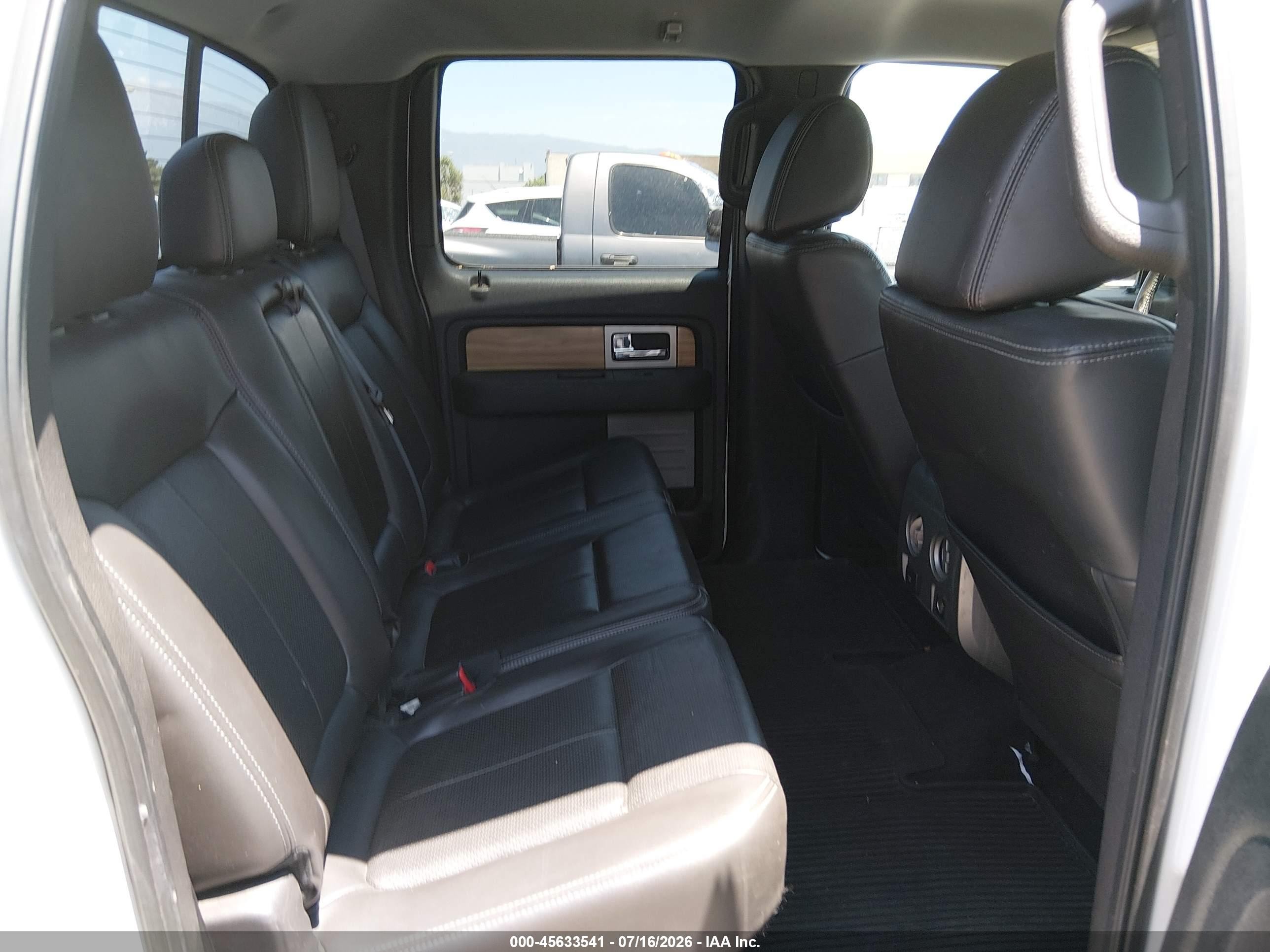 2011 Ford F-150 Lariat White vin: 1FTFW1CTXBFC20699