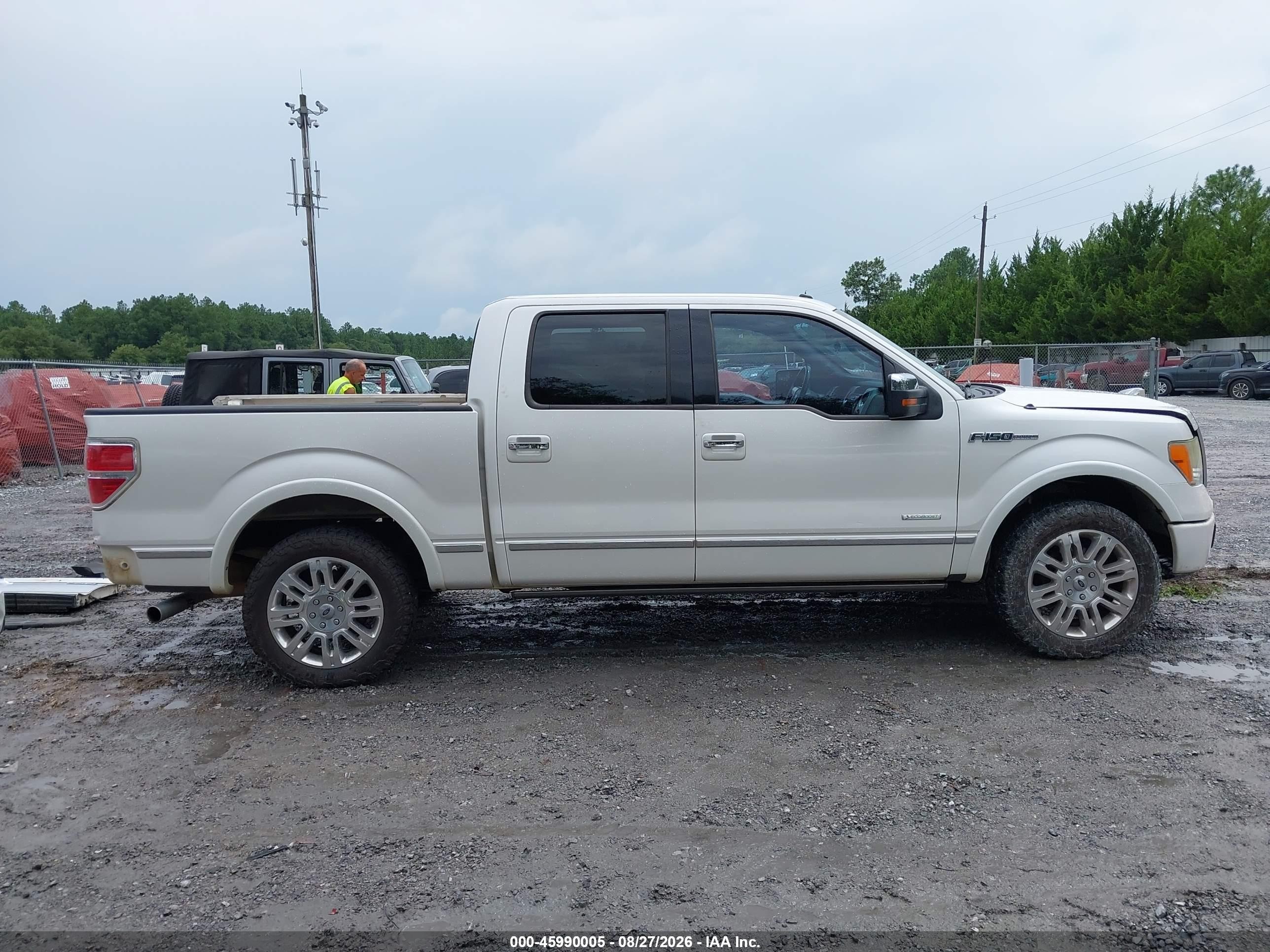 2011 Ford F-150 Platinum White vin: 1FTFW1CTXBFC43884