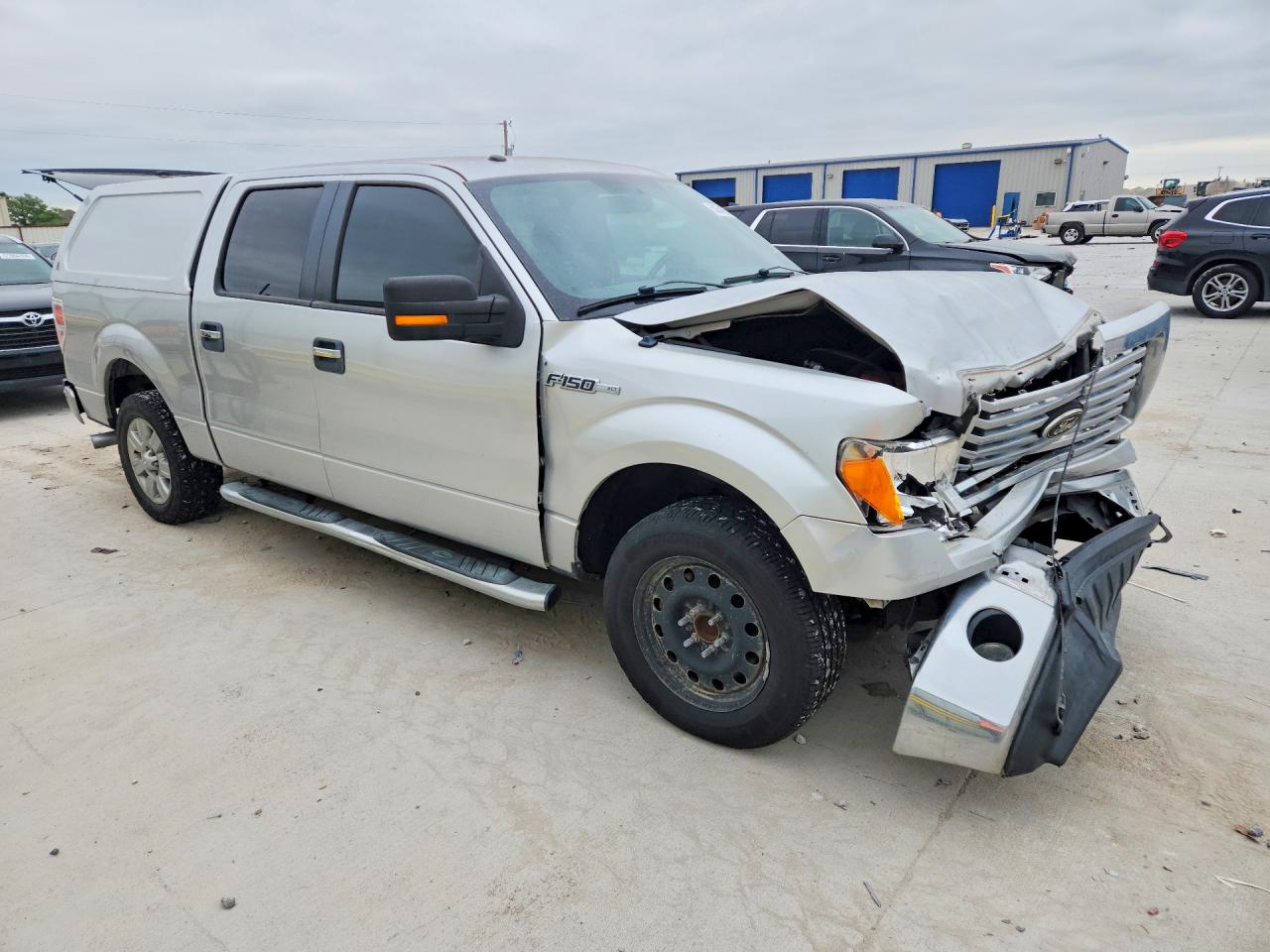 2011 Ford F150 Supercrew Silver vin: 1FTFW1CTXBKD99902