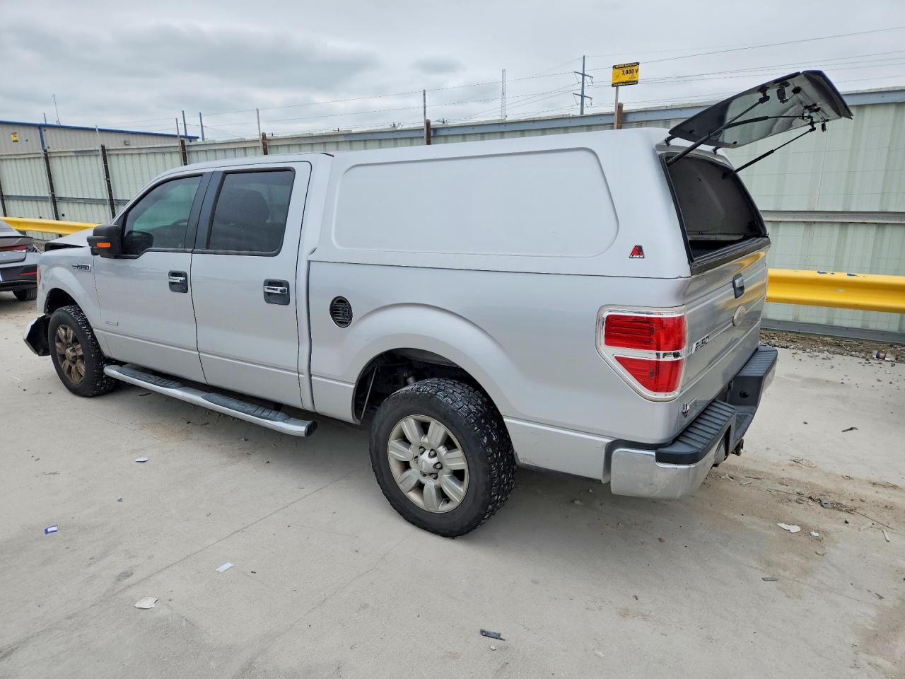 2011 Ford F150 Supercrew Silver vin: 1FTFW1CTXBKD99902