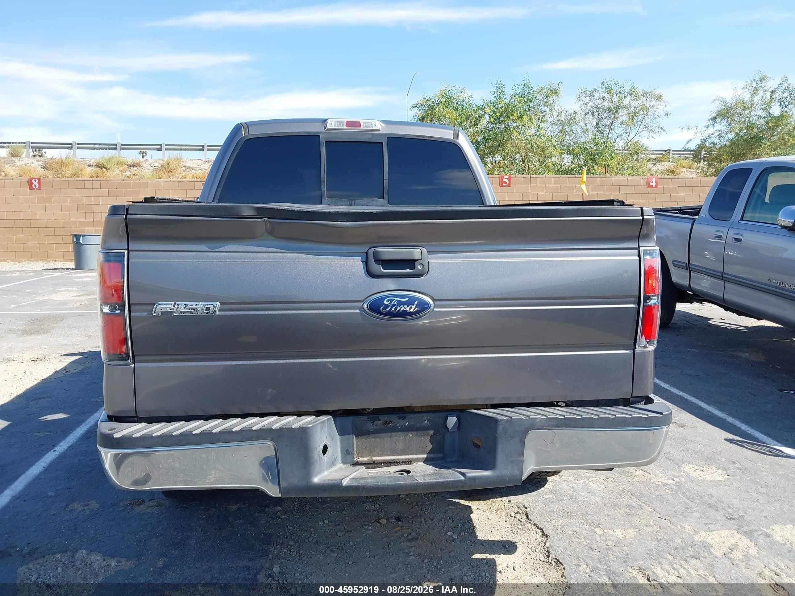 2012 Ford F-150 Lariat Gray vin: 1FTFW1CTXCFC59035