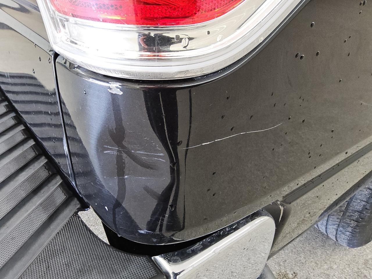 2014 Ford F150 Supercrew Black vin: 1FTFW1CTXEKD06848 Damage: Right Bed Side, Dent(S) W/No Paint Dmg, > 12 Inches