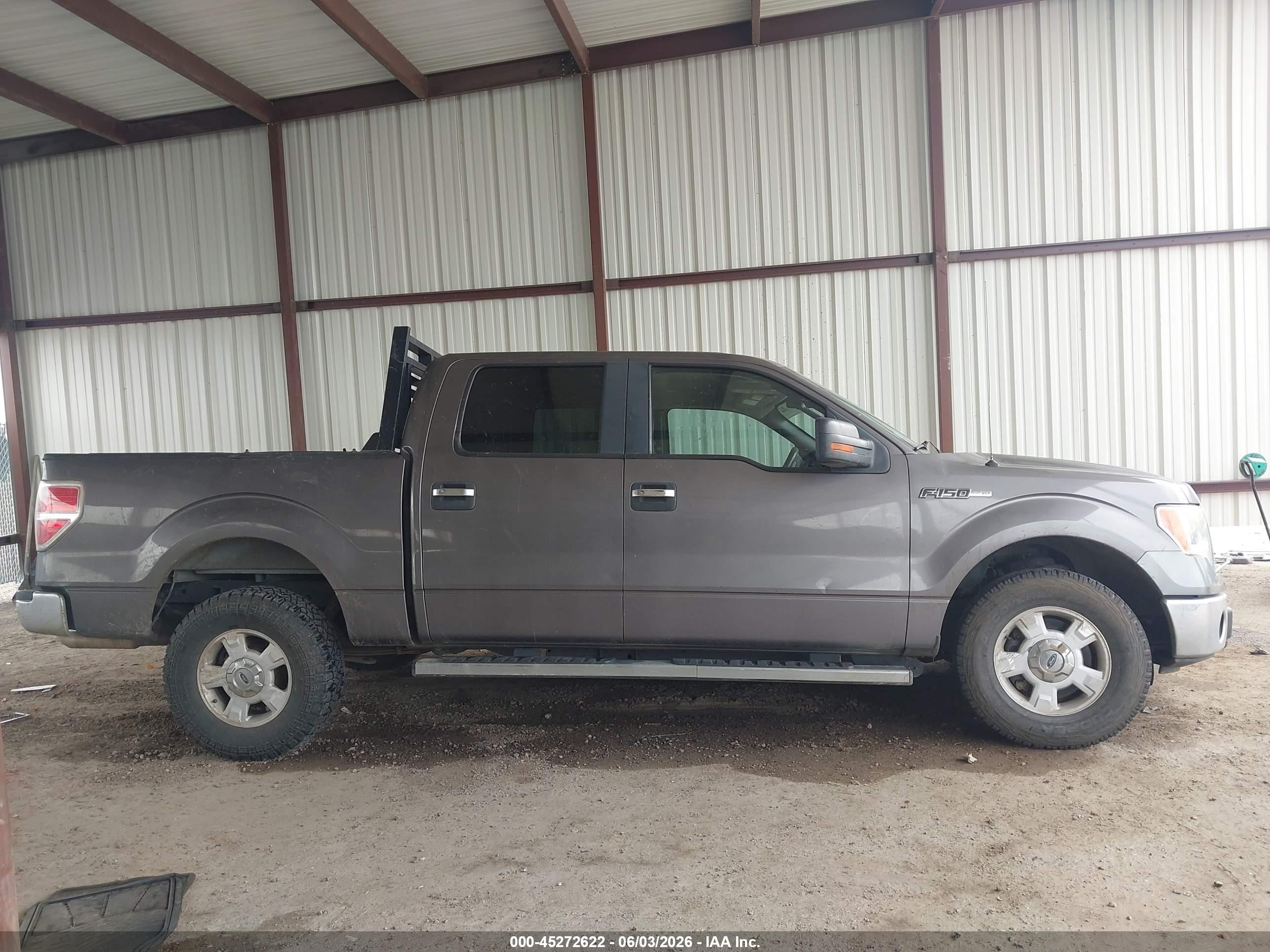 2010 Ford F-150 Xlt Серый vin: 1FTFW1CV2AKA49776