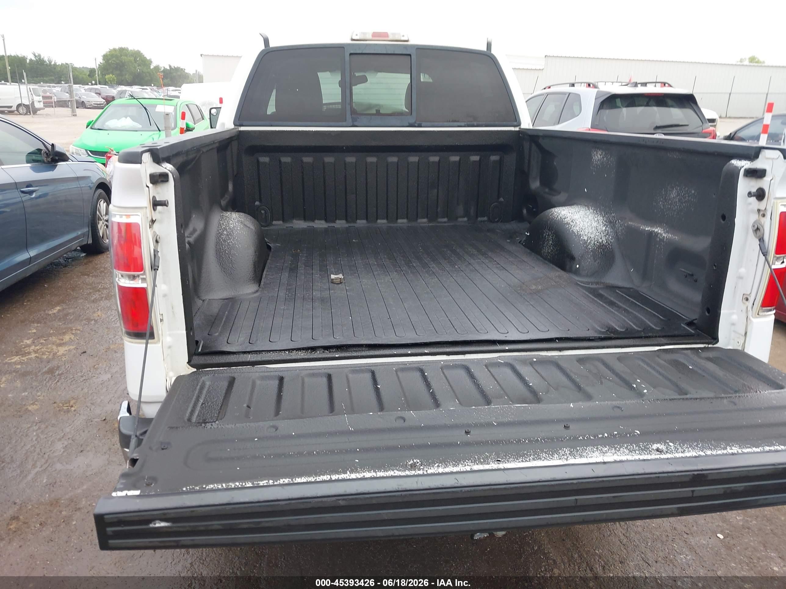2010 Ford F-150 Fx2 Sport/harley-davidson/king Ranch/lariat/platinum/xl/xlt White vin: 1FTFW1CV3AFB23554