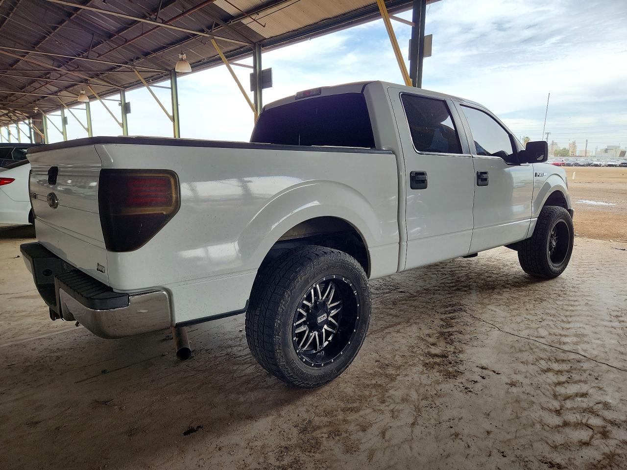 2010 Ford F150 Supercrew Белый vin: 1FTFW1CV3AKA20643