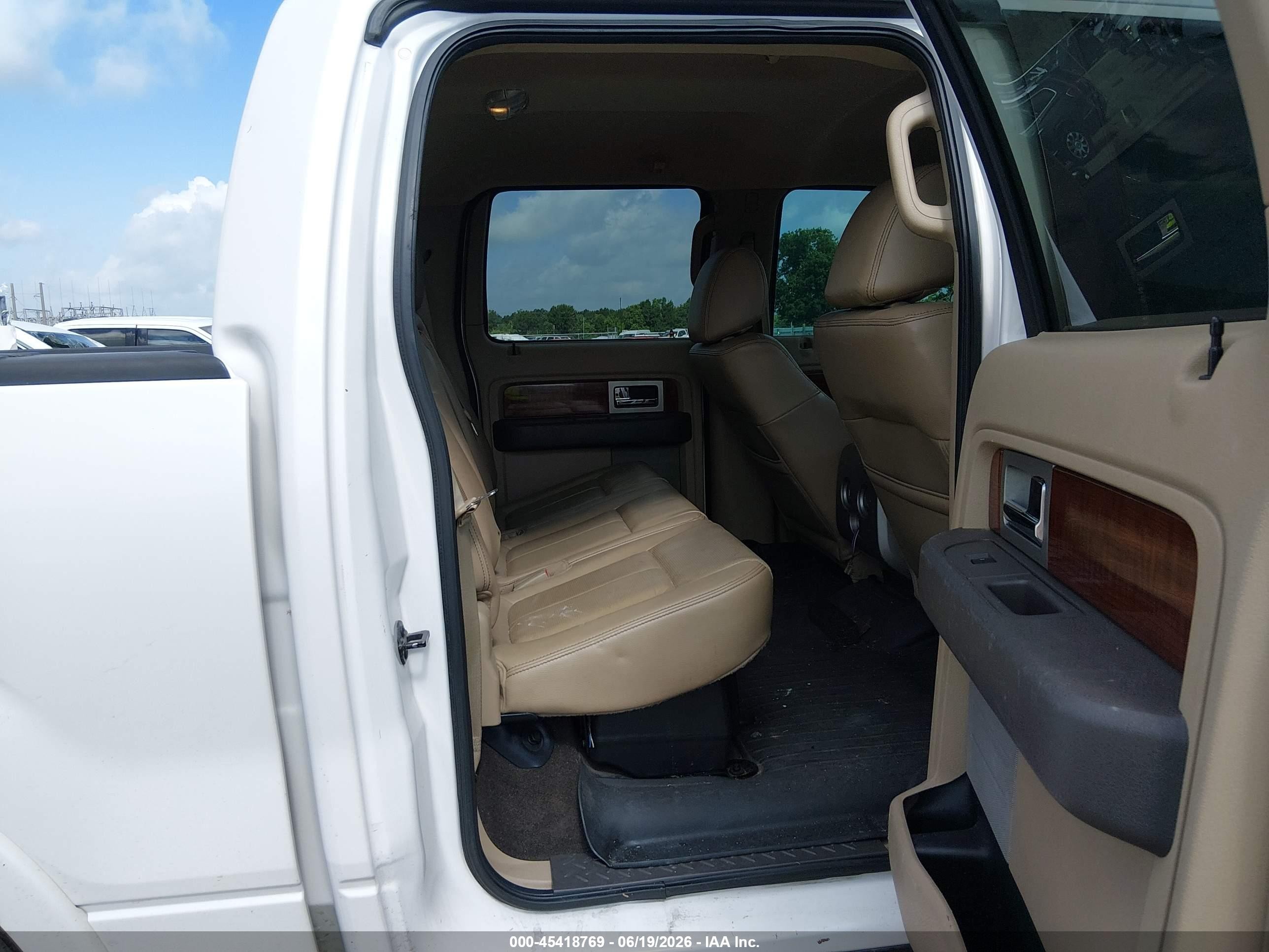 2010 Ford F-150 Fx2 Sport/harley-davidson/king Ranch/lariat/platinum/xl/xlt White vin: 1FTFW1CV5AFC71026