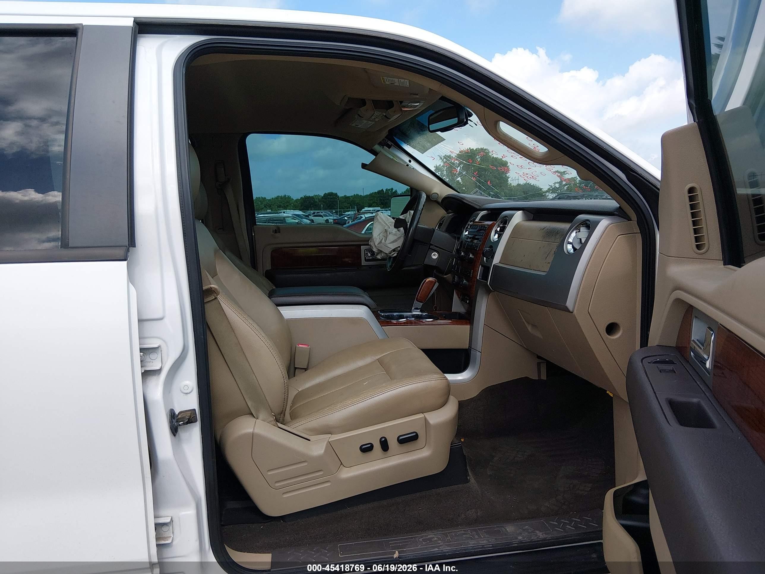2010 Ford F-150 Fx2 Sport/harley-davidson/king Ranch/lariat/platinum/xl/xlt White vin: 1FTFW1CV5AFC71026
