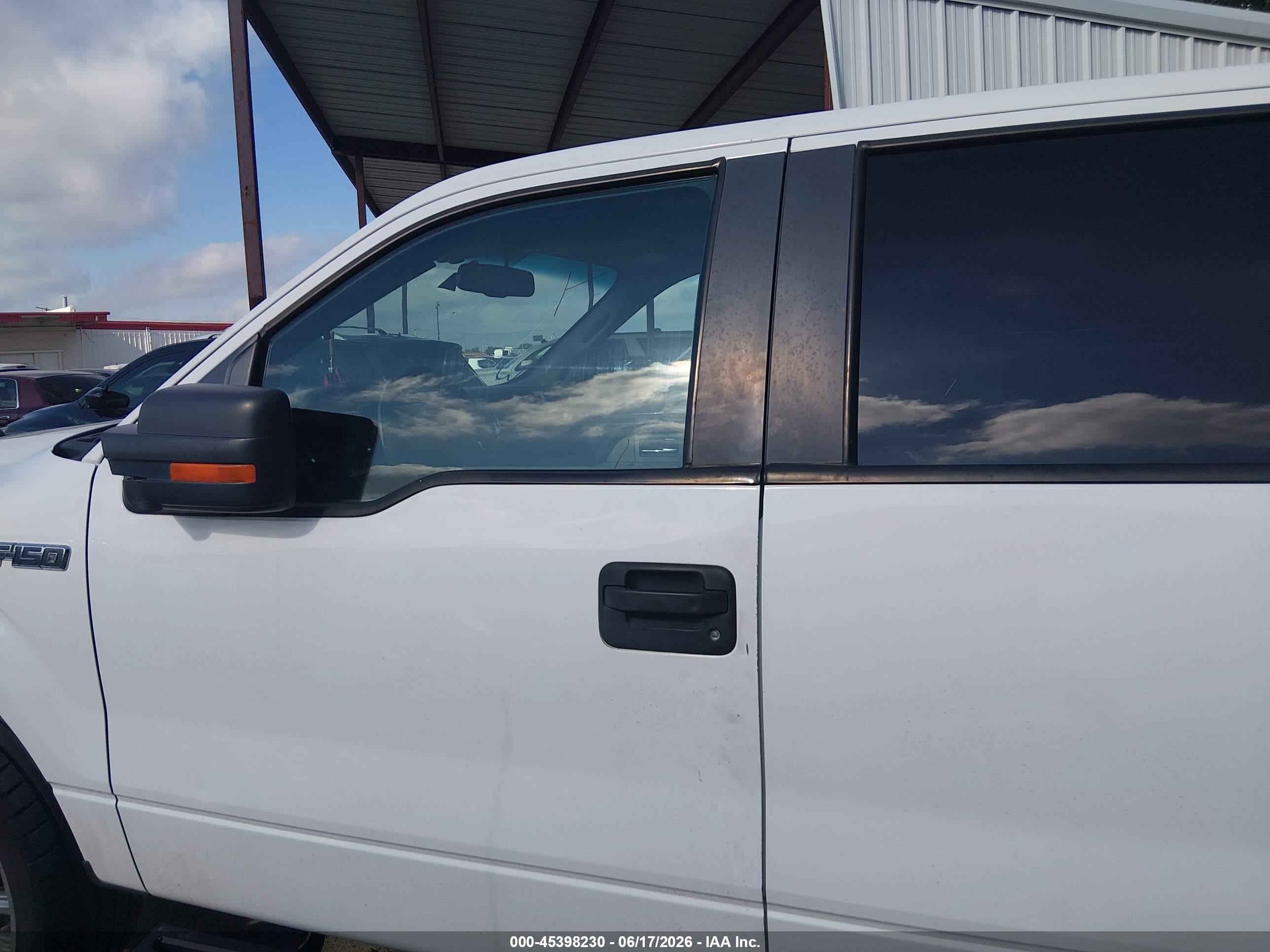 2010 Ford F-150 Xlt White vin: 1FTFW1CV6AFB66138