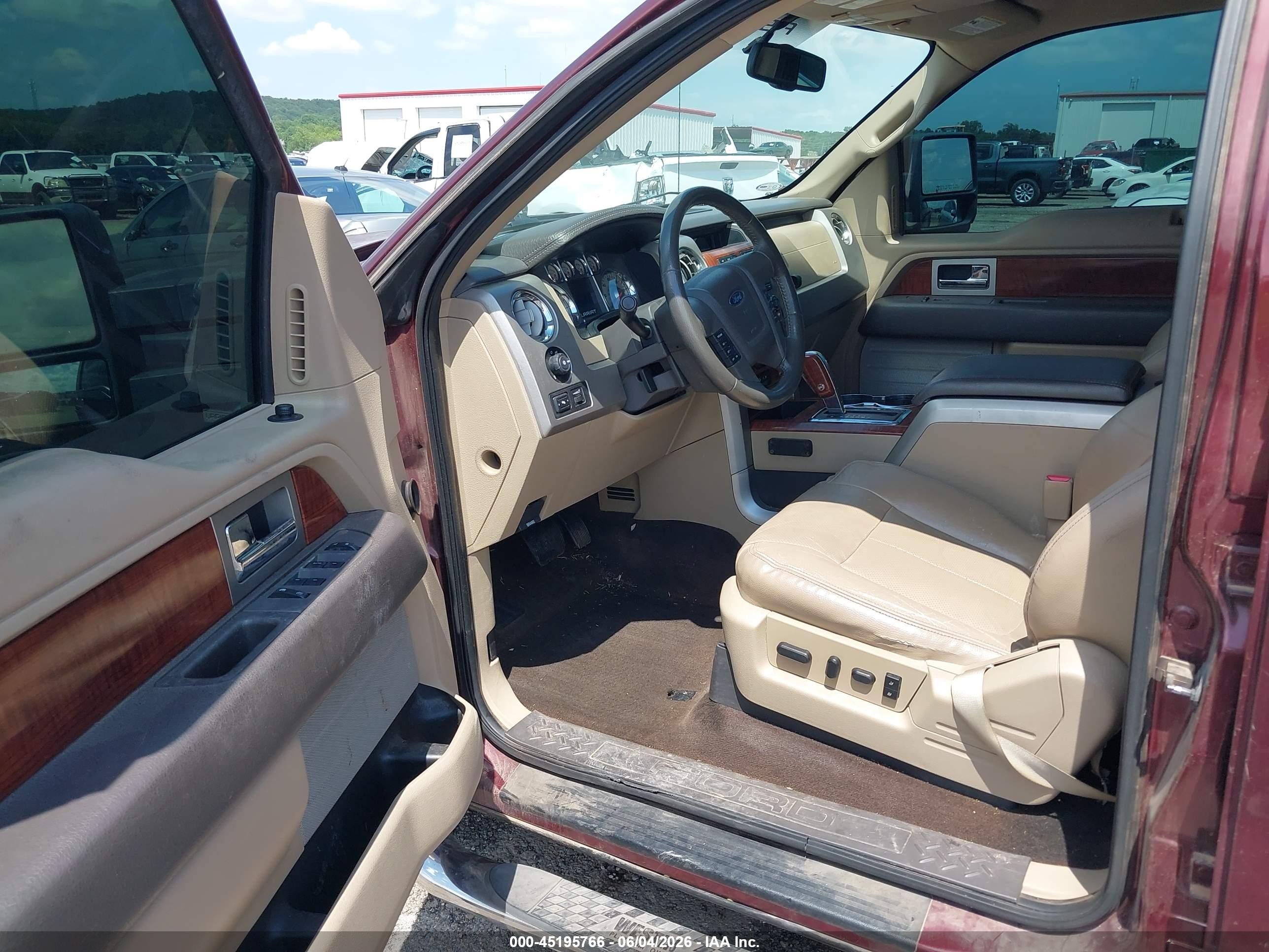 2010 Ford F-150 Lariat Maroon vin: 1FTFW1CV6AKA58030