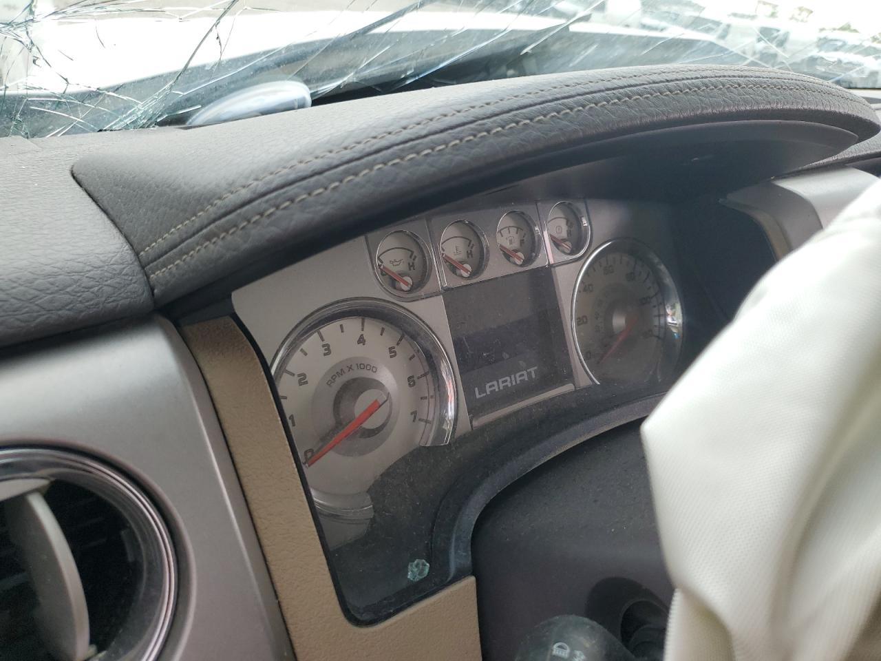 2010 Ford F150 Supercrew White vin: 1FTFW1CV9AKA17374