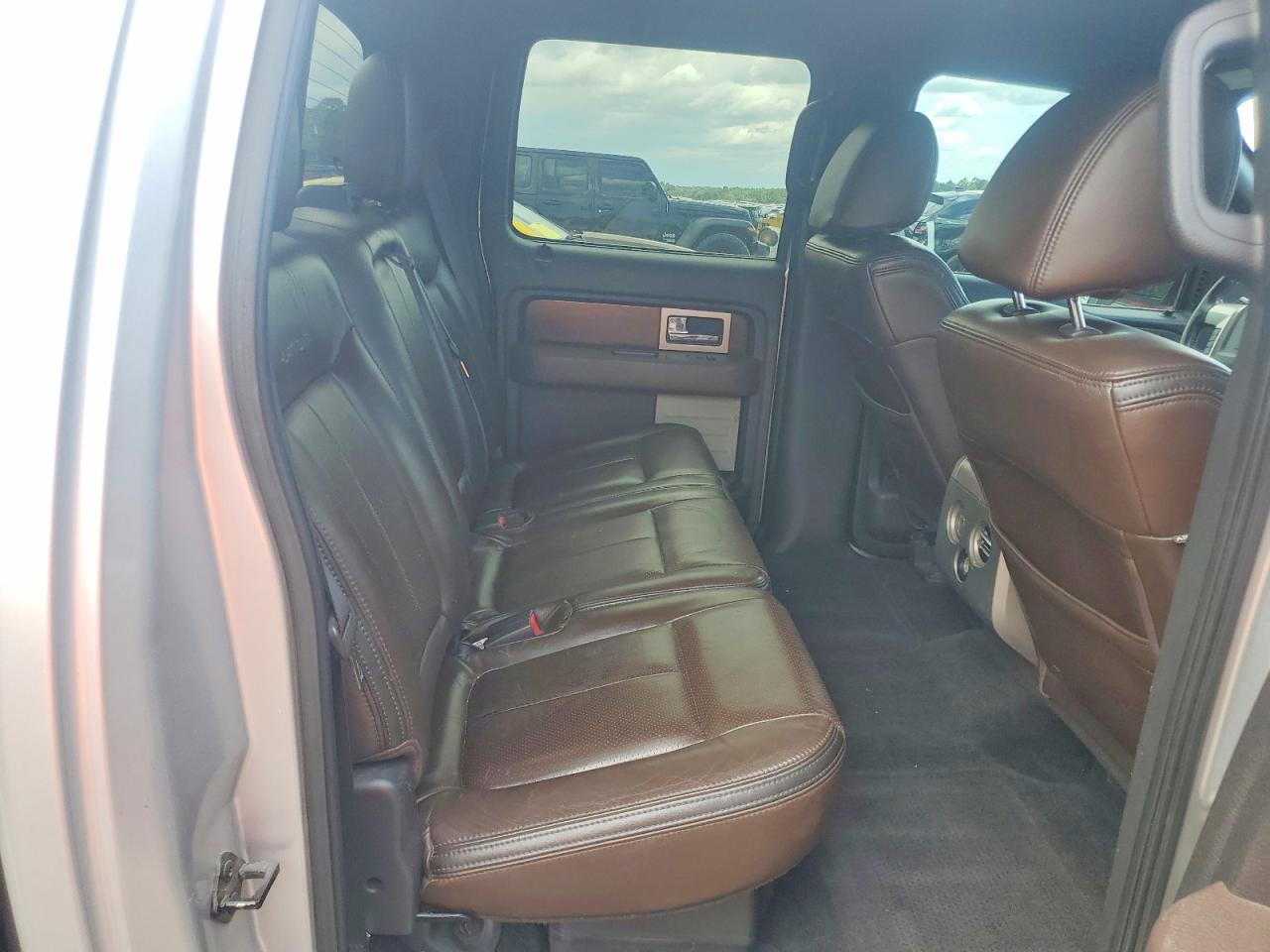 2010 Ford F150 Supercrew Silver vin: 1FTFW1CVXAFA17845