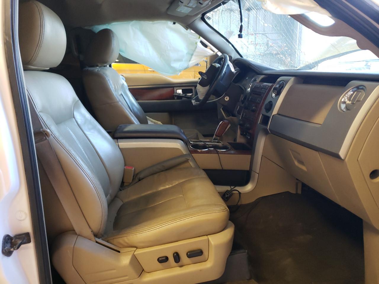 2010 Ford F150 Supercrew White vin: 1FTFW1CVXAFD77486