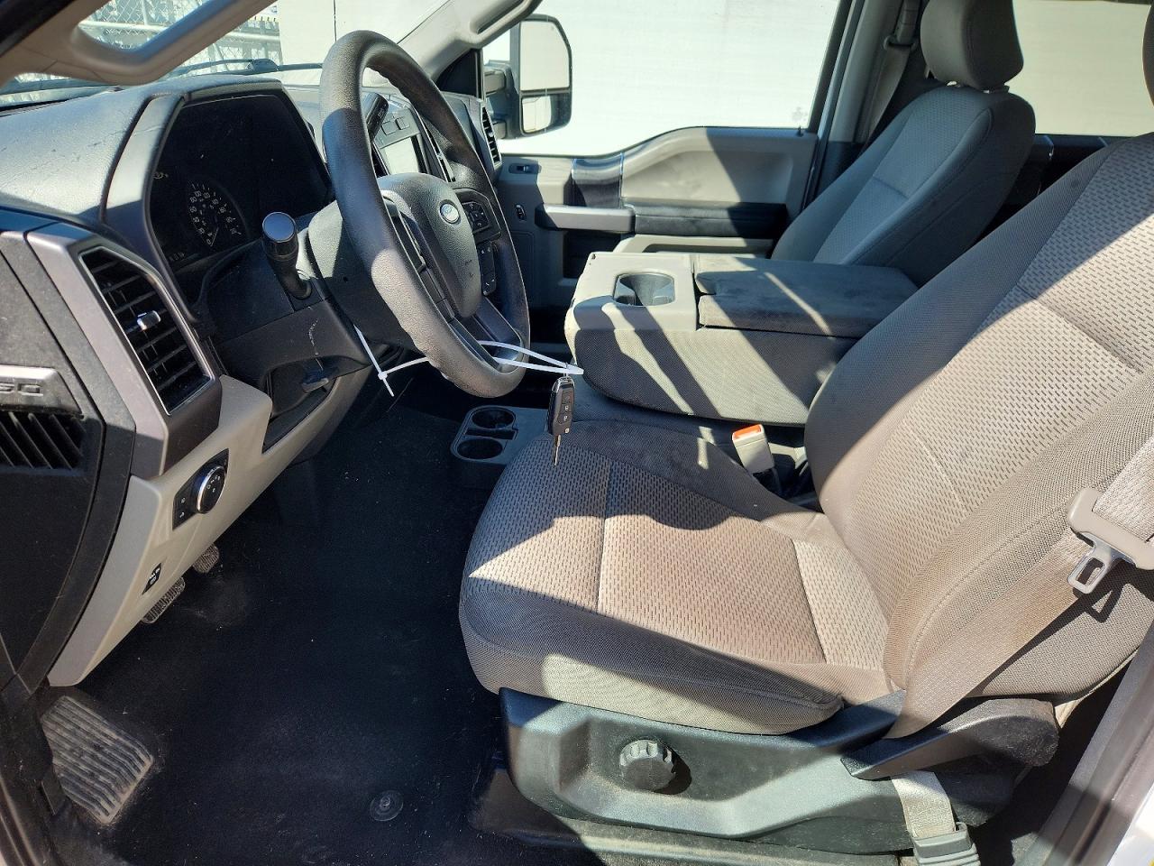 2019 Ford F150 Supercrew White vin: 1FTFW1E47KFD22175