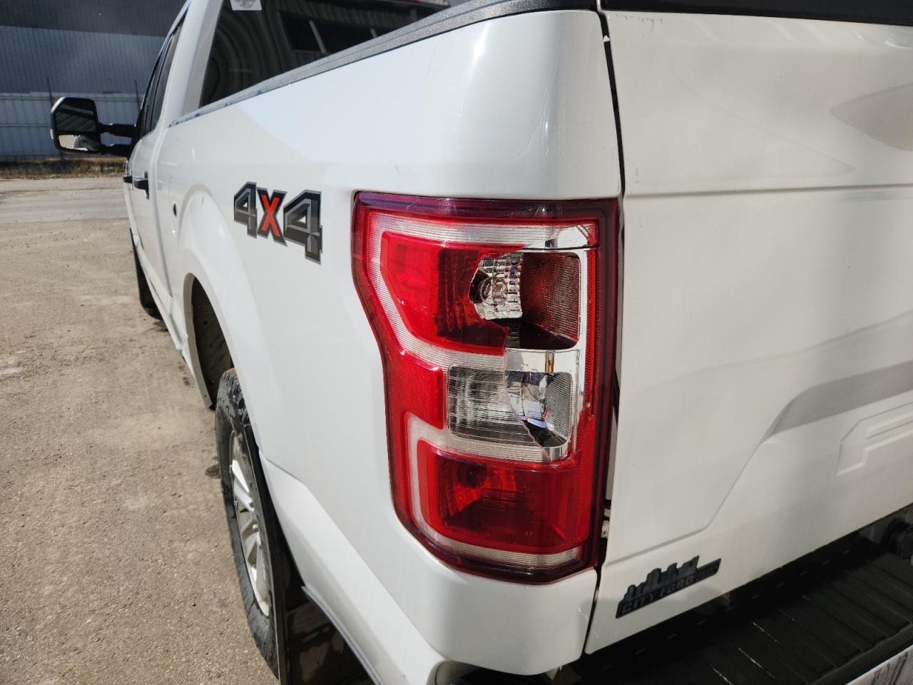 2019 Ford F150 Supercrew White vin: 1FTFW1E47KFD22175 Damage: Left Tail Light, Broken, Replacement Required