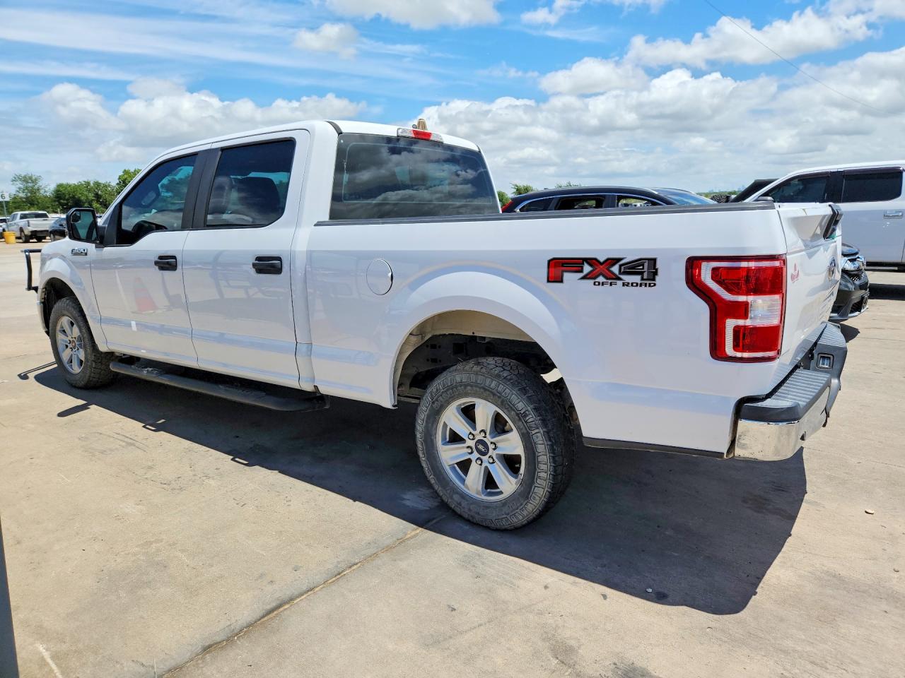 2018 Ford F150 Supercrew Белый vin: 1FTFW1E50JKC10848