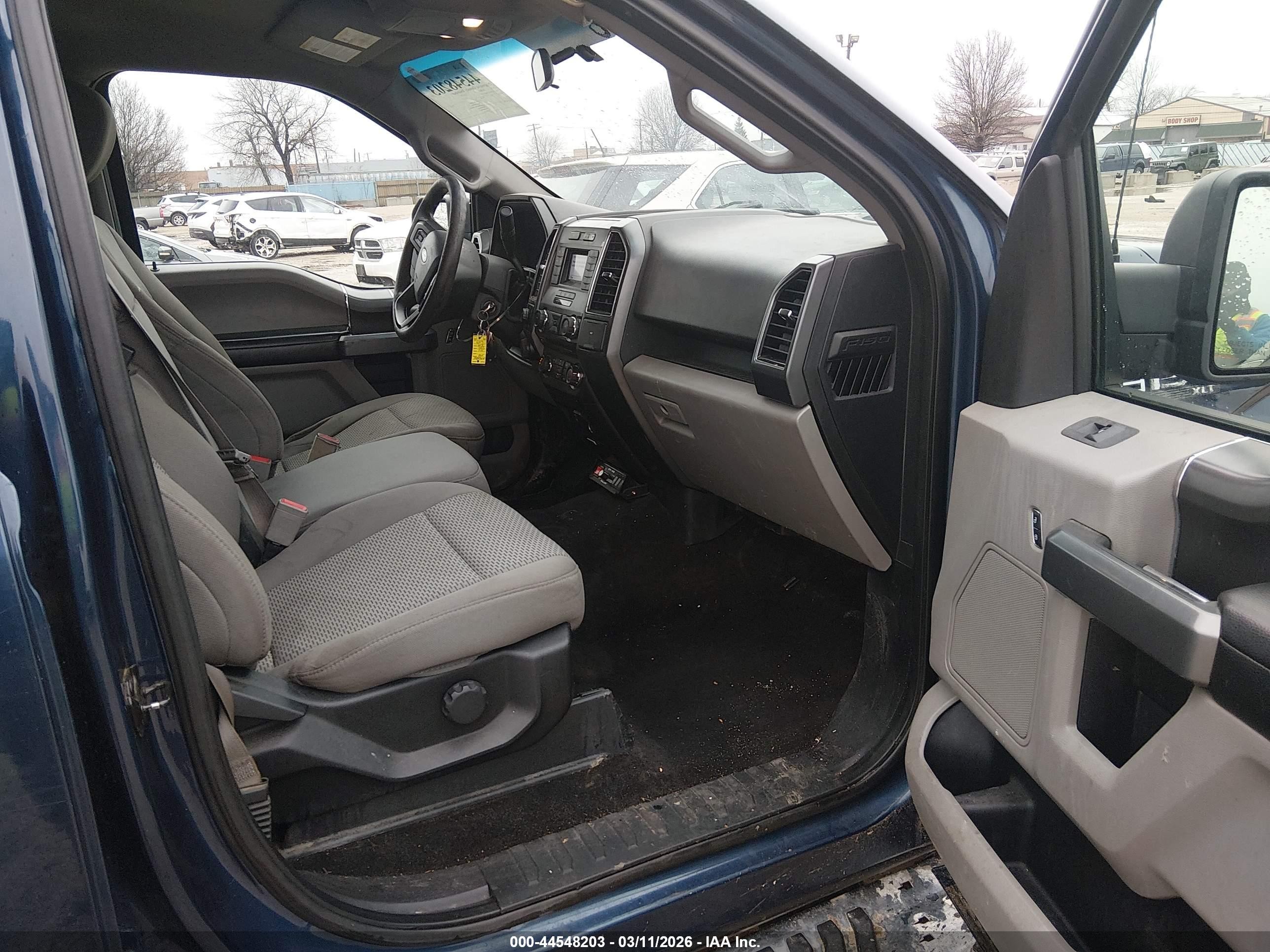2018 Ford F-150 Xlt Blue vin: 1FTFW1E53JKE32512