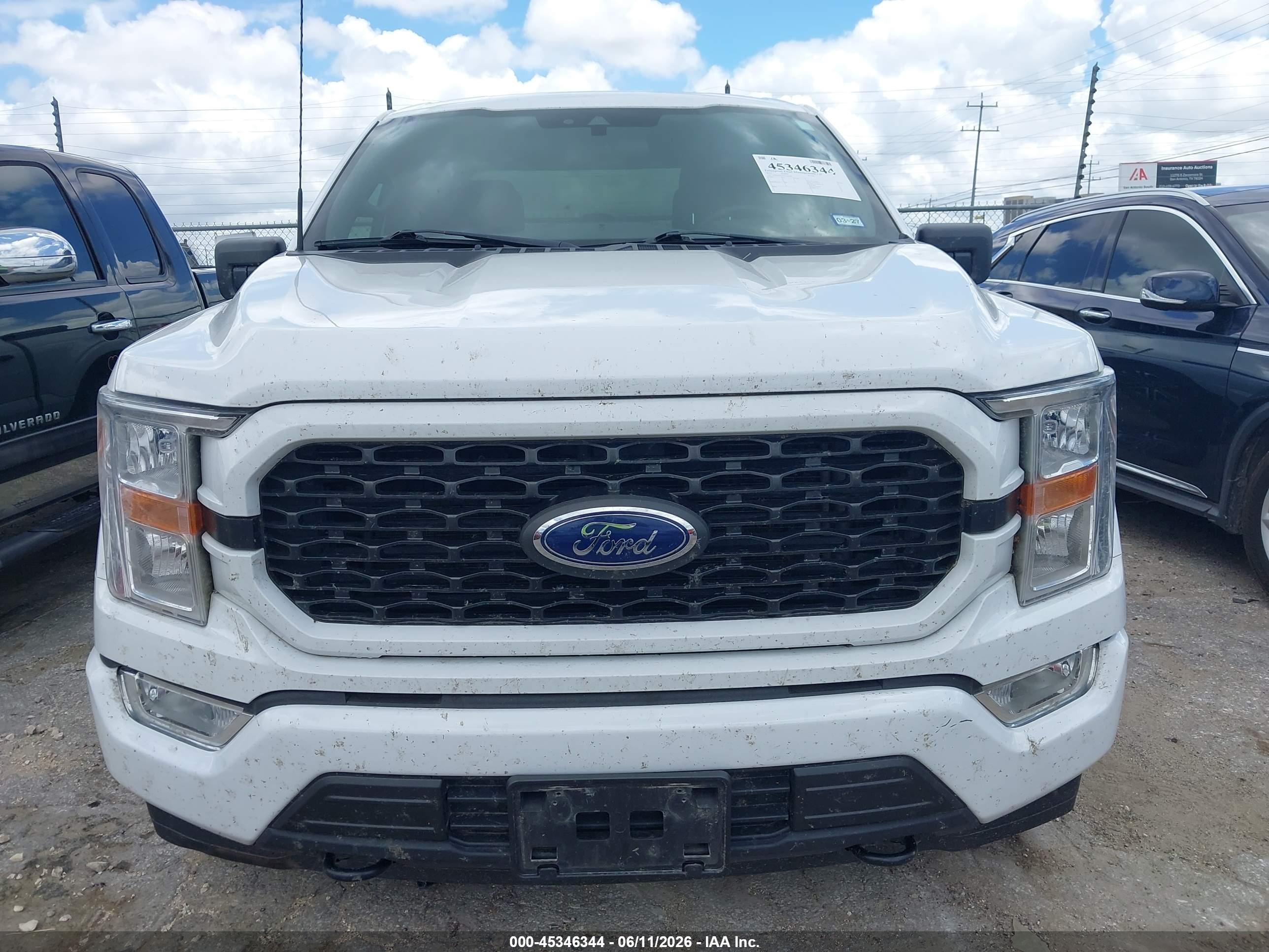 2022 Ford F-150 Xl White vin: 1FTFW1E55NKE94385