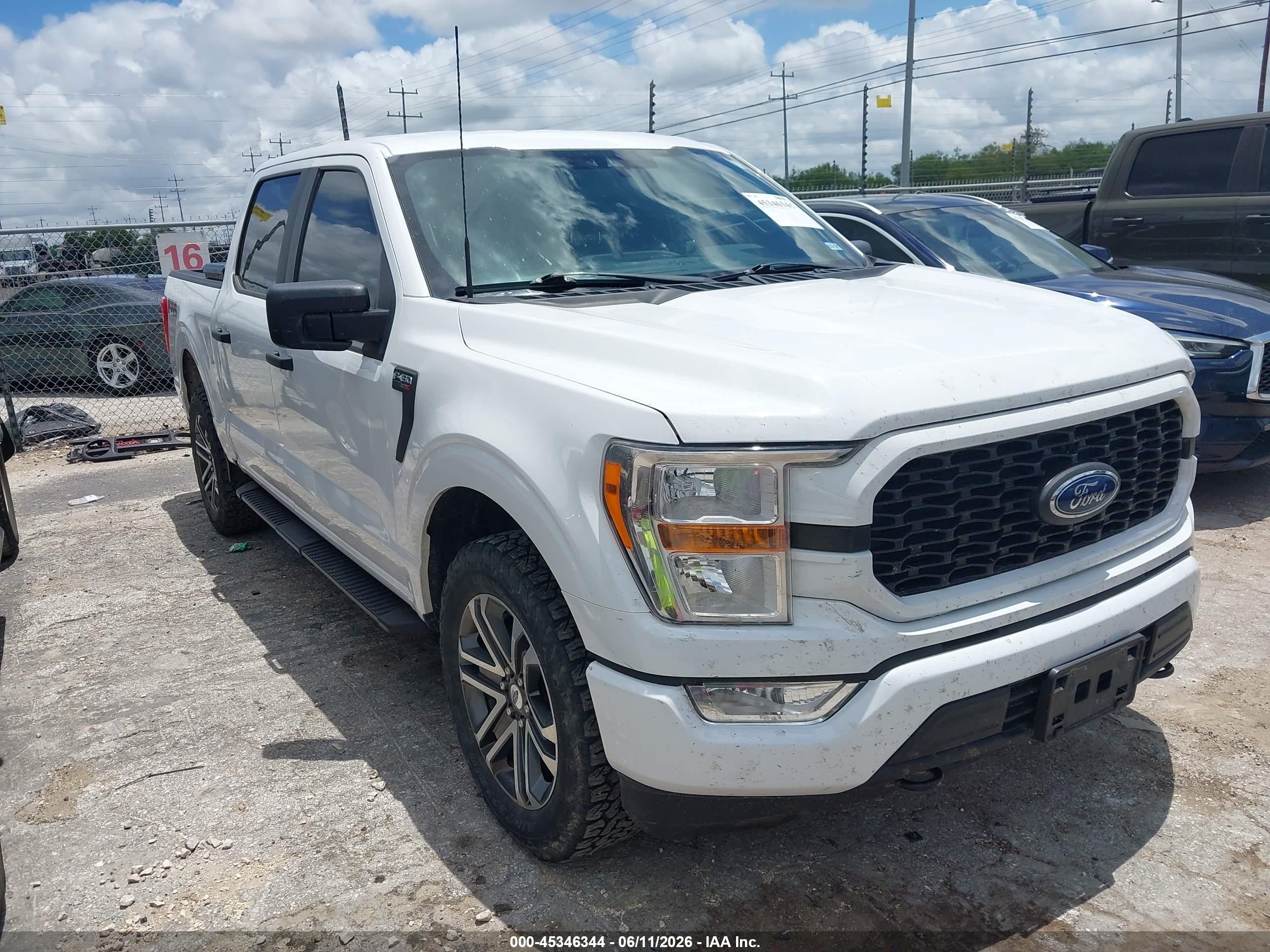 2022 Ford F-150 Xl White vin: 1FTFW1E55NKE94385