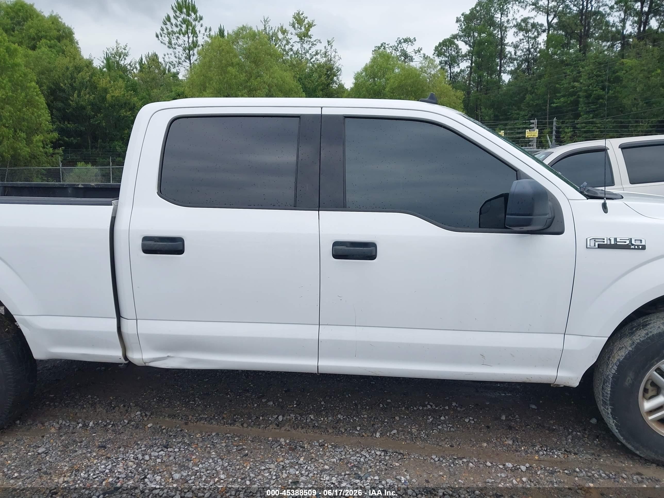 2020 Ford F-150 Xlt White vin: 1FTFW1E56LKD00802