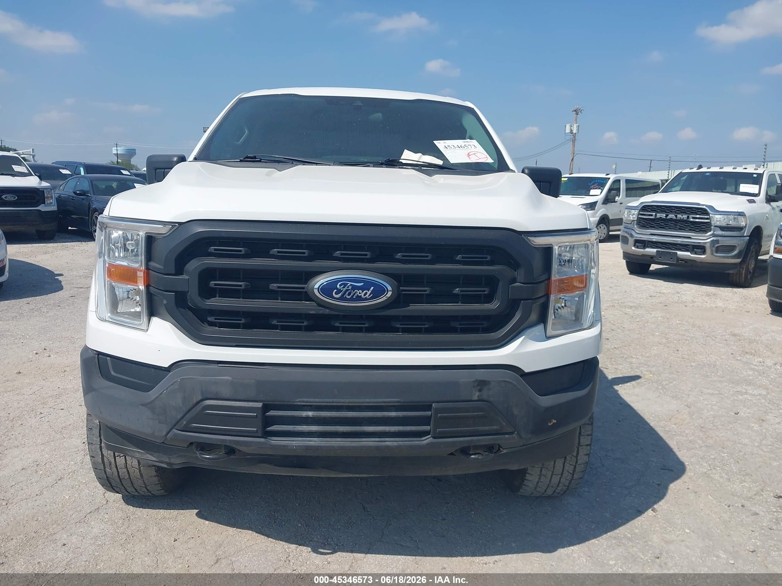 2022 Ford F-150 Xl White vin: 1FTFW1E56NFA28019