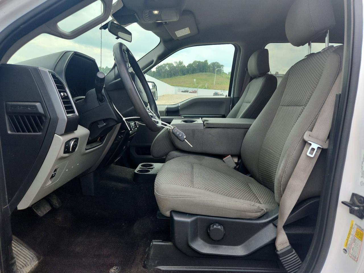 2020 Ford F150 Supercrew White vin: 1FTFW1E58LKD99042