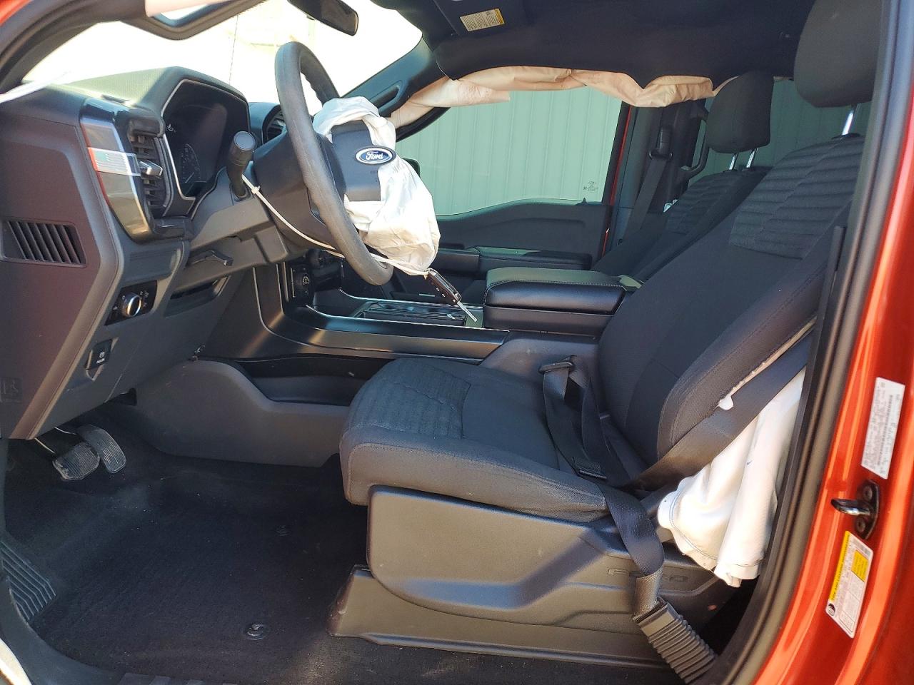 2023 Ford F150 Supercrew Red vin: 1FTFW1E58PKD48825