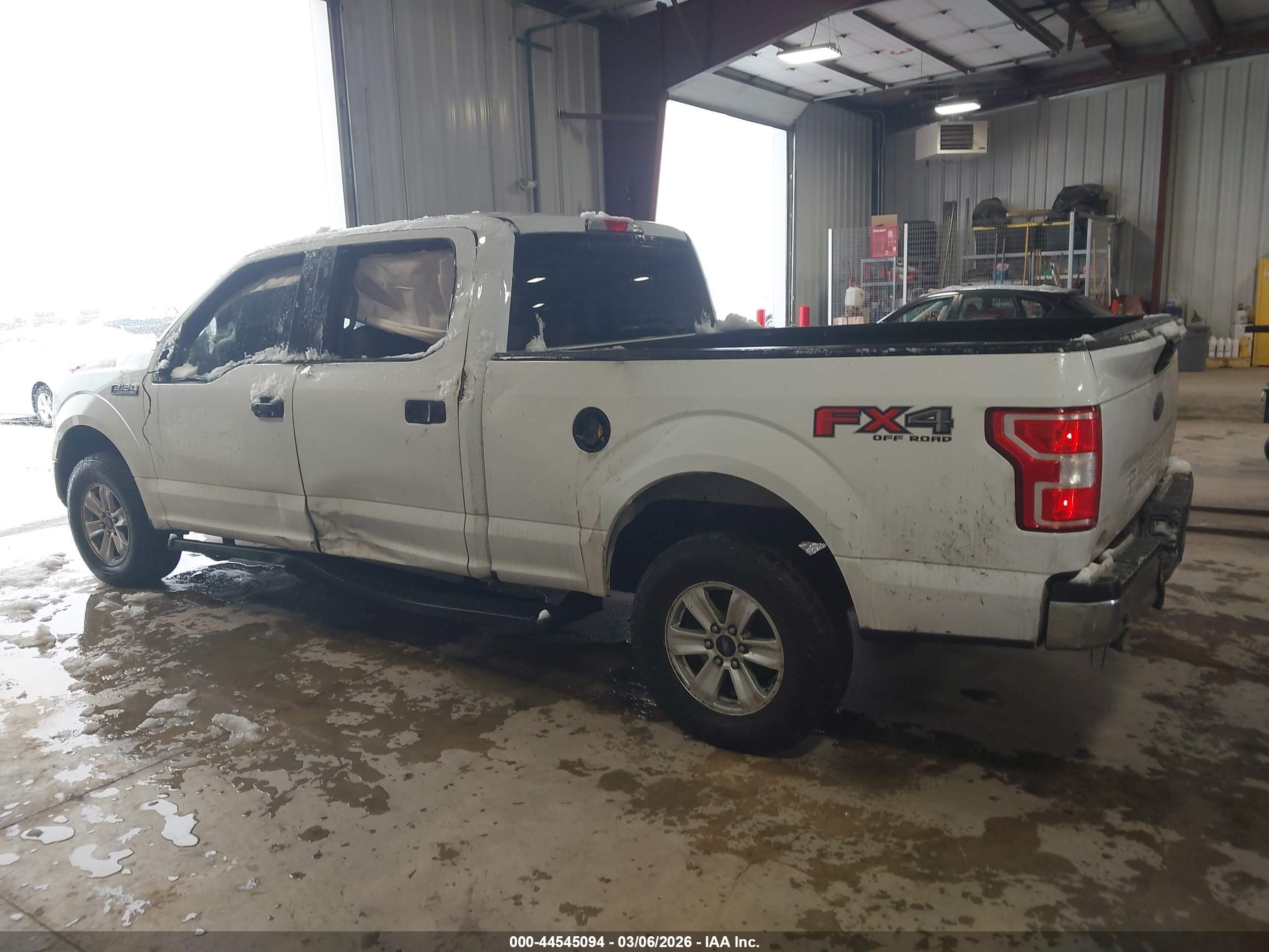 2018 Ford F-150 Xl White vin: 1FTFW1E5XJFC42733