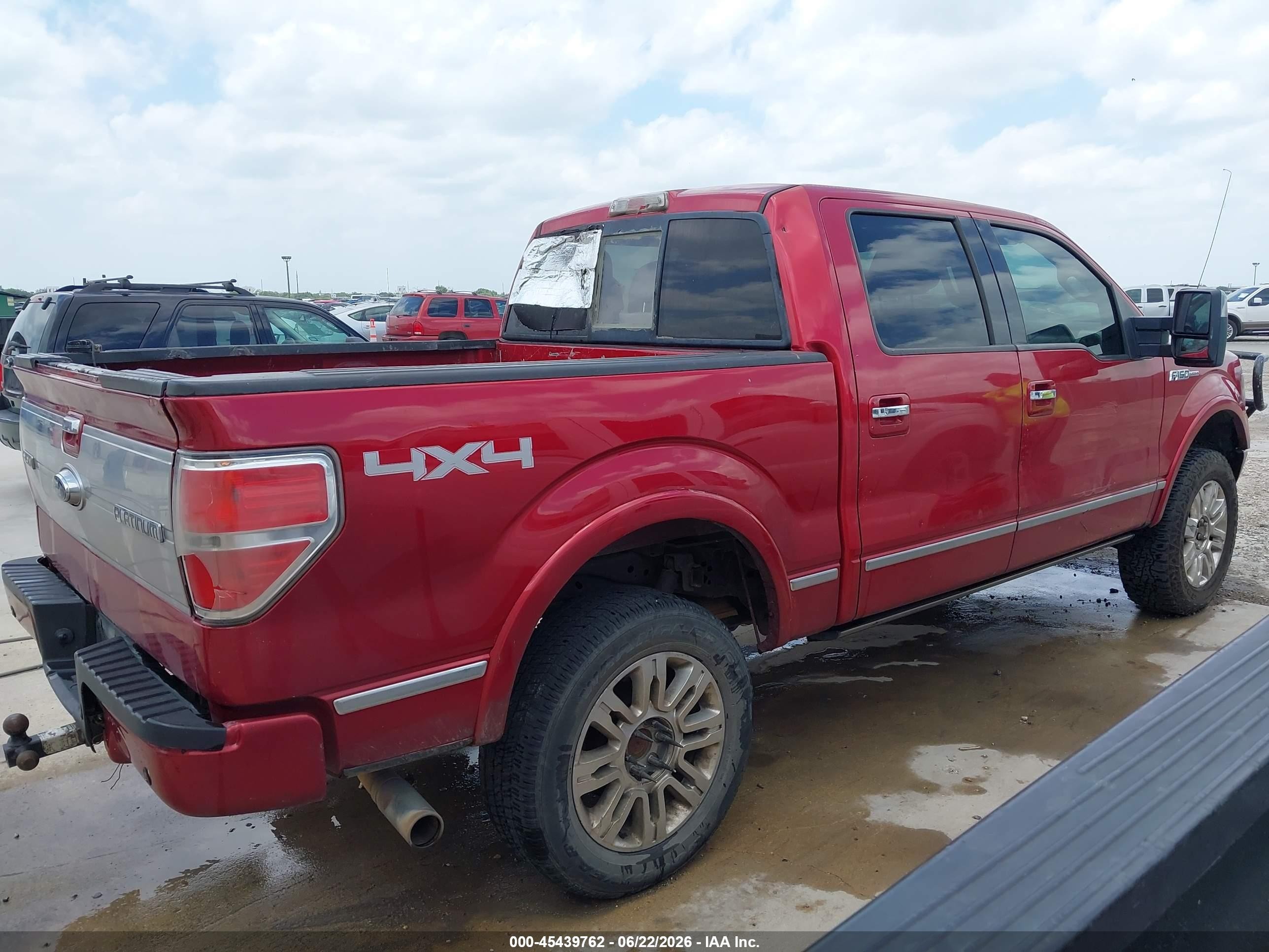 2011 Ford F-150 Platinum Maroon vin: 1FTFW1E60BFA85417