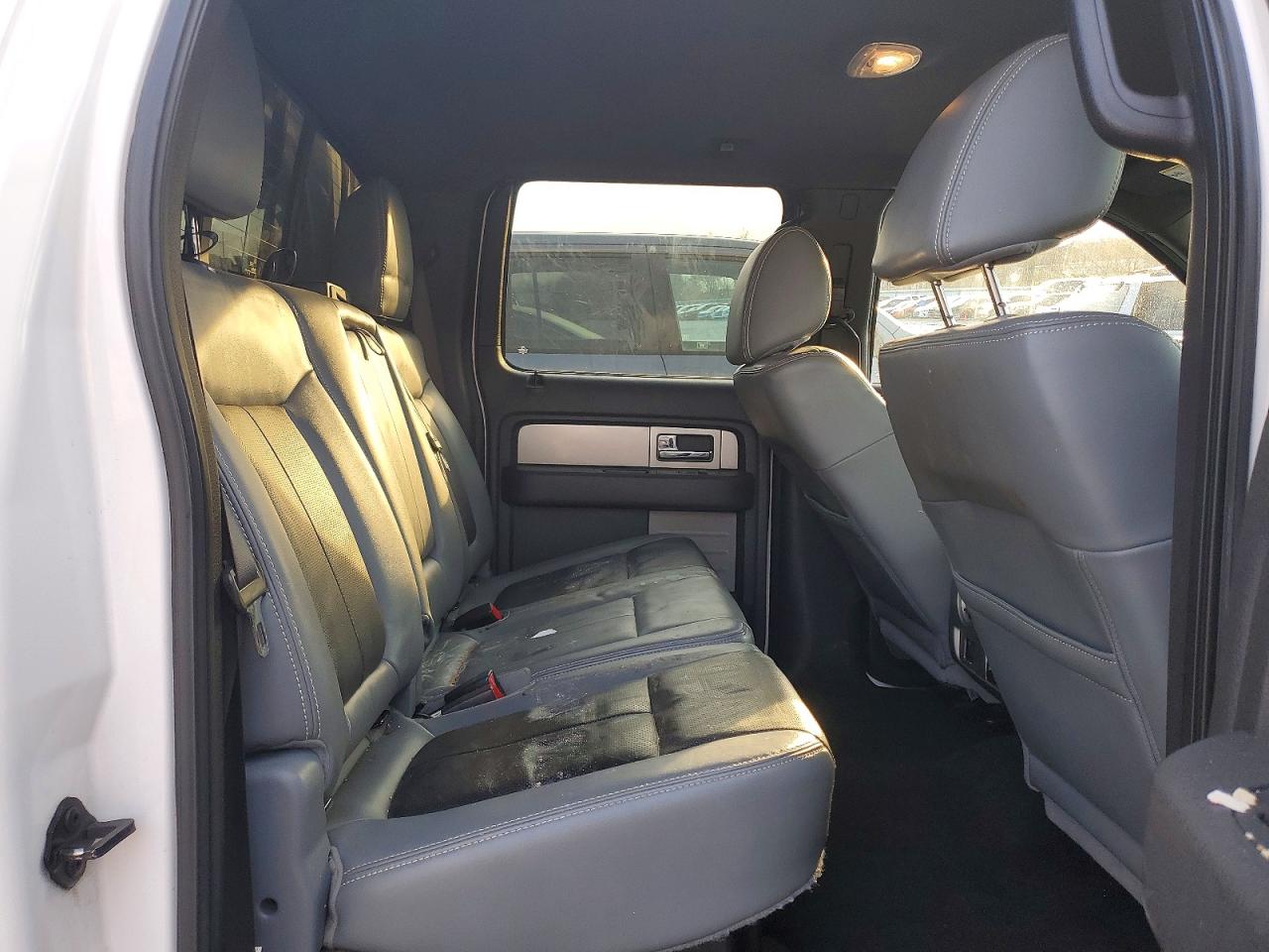 2011 Ford F150 Supercrew White vin: 1FTFW1E64BFA15774