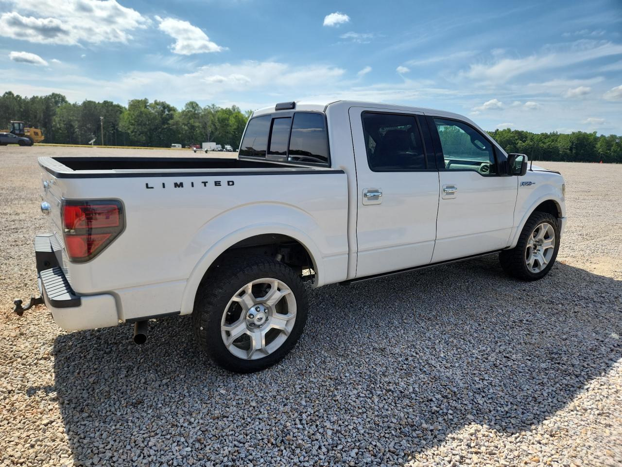 2011 Ford F150 Supercrew White vin: 1FTFW1E67BFA47022
