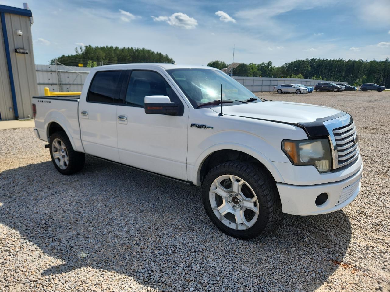 2011 Ford F150 Supercrew White vin: 1FTFW1E67BFA47022